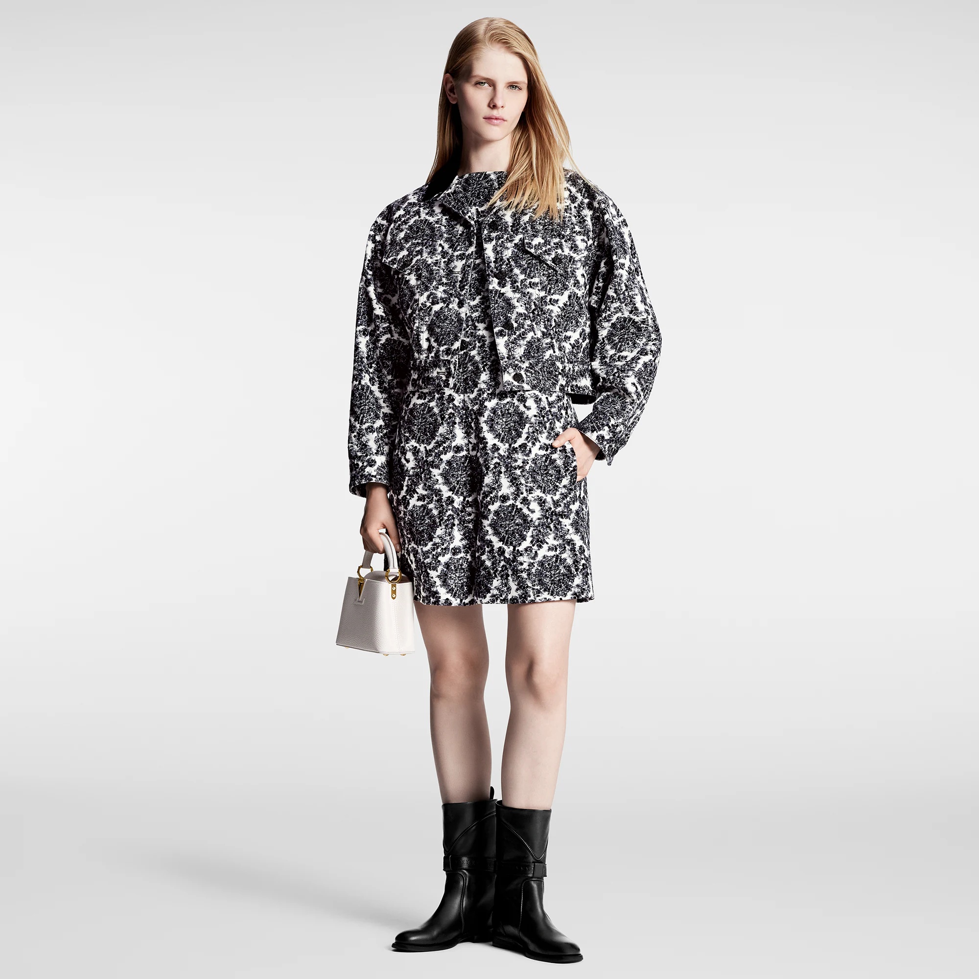 Sequin Flower Print Cropped Jacket - 4