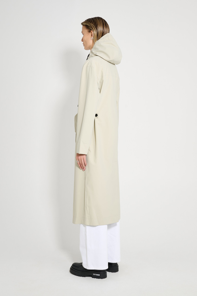 Chatham Matte Raincoat Pelican 3