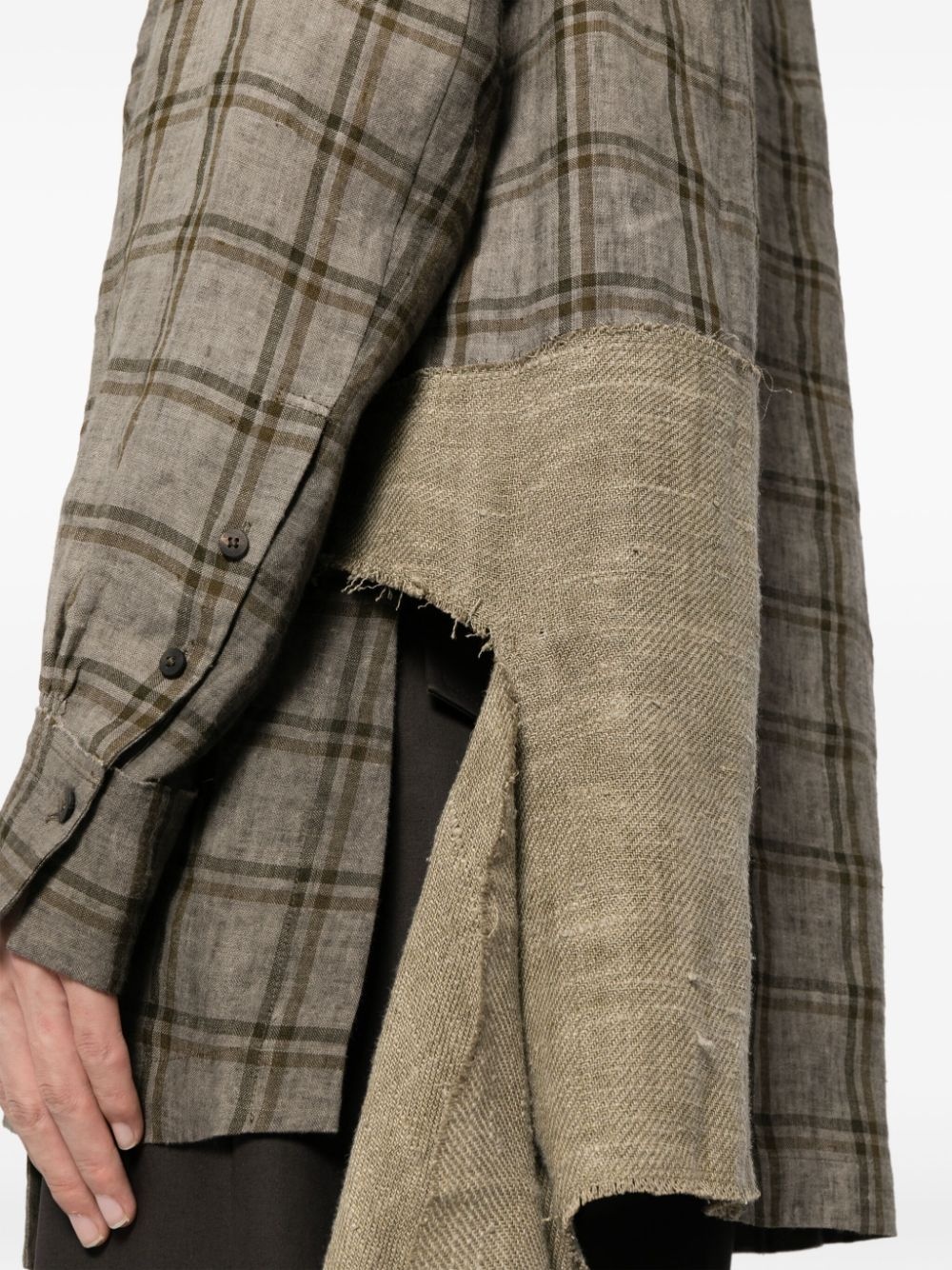 check-pattern panelled linen shirt - 5