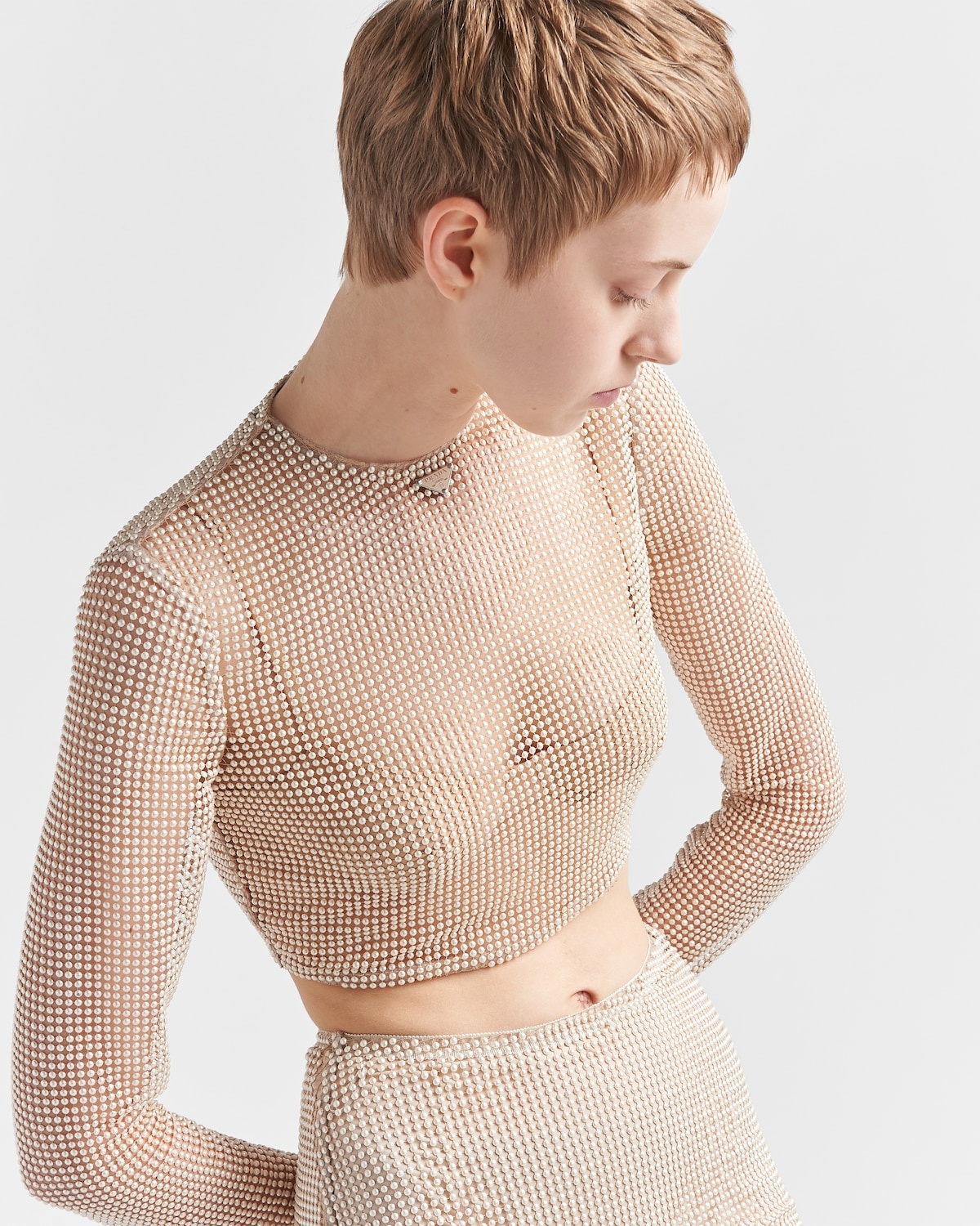 Mesh top with embroidered pearls - 3