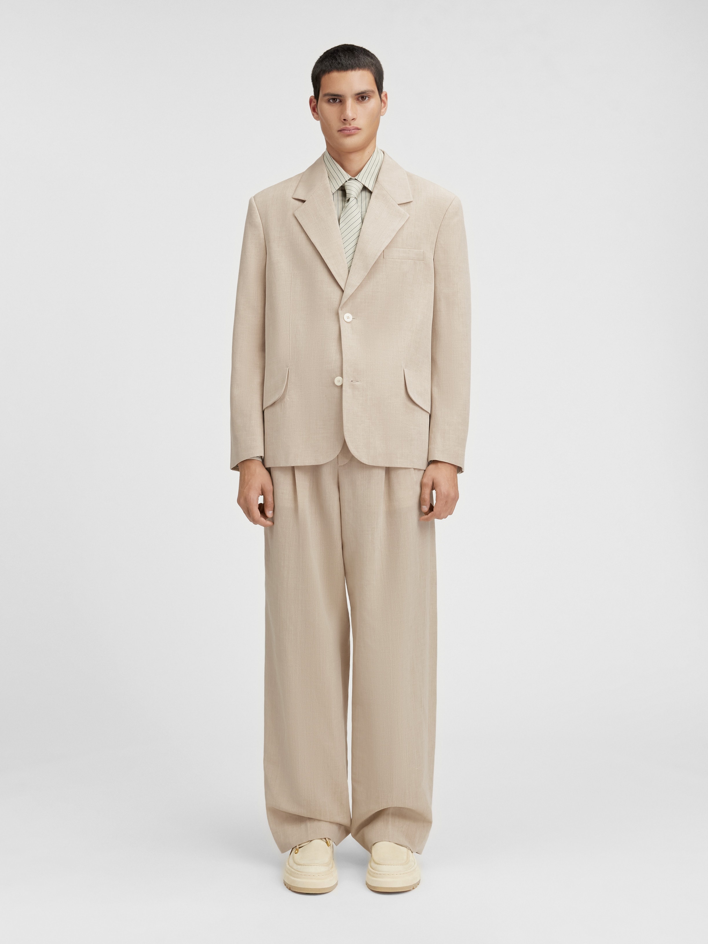 La veste Titolo - 2