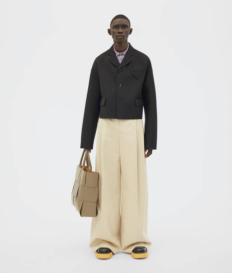 Bottega Veneta arco tote outlook