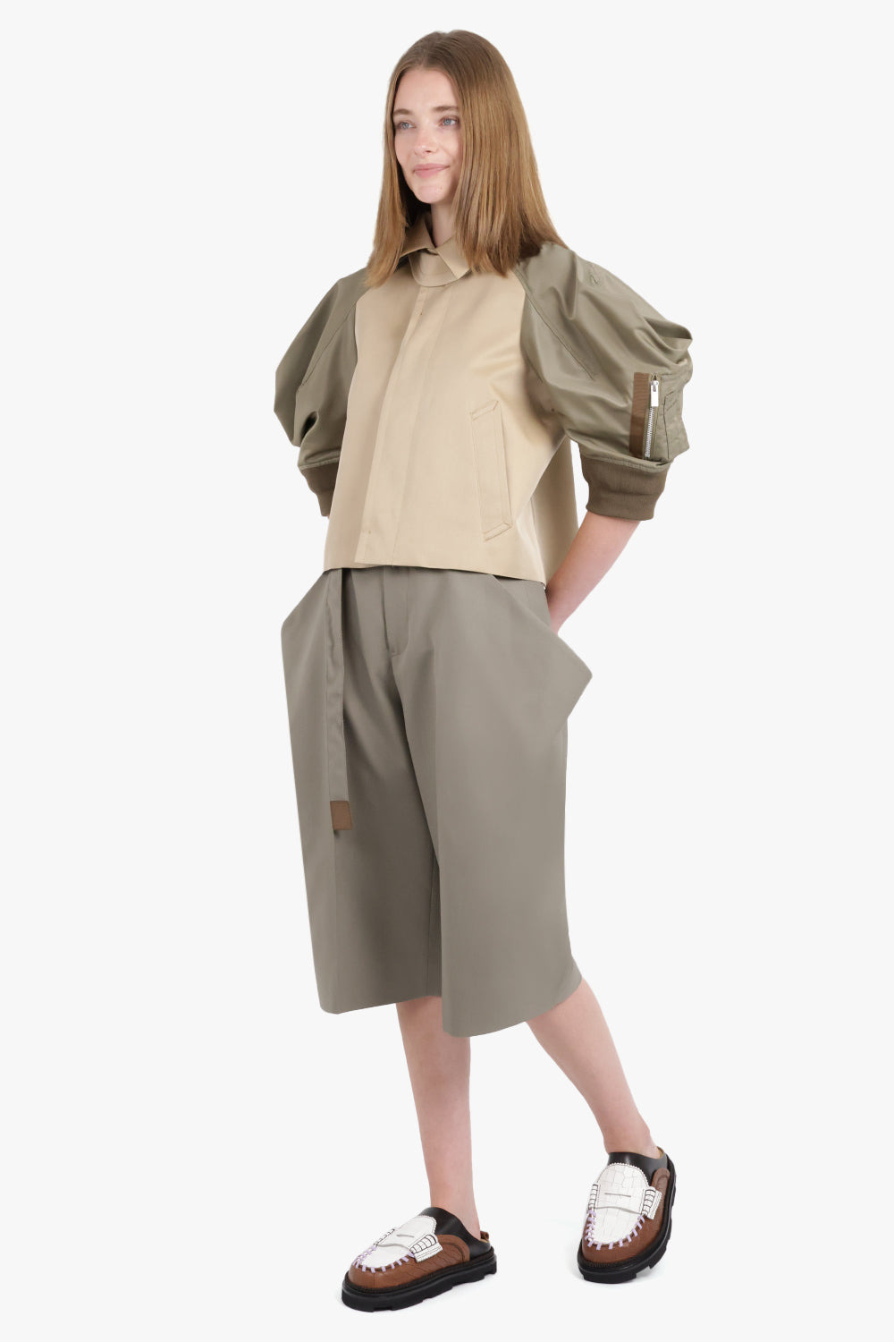 CONTRAST JACKET WITH EXAGGERATED WING SLEEVE | BEIGE/TAUPE - 2