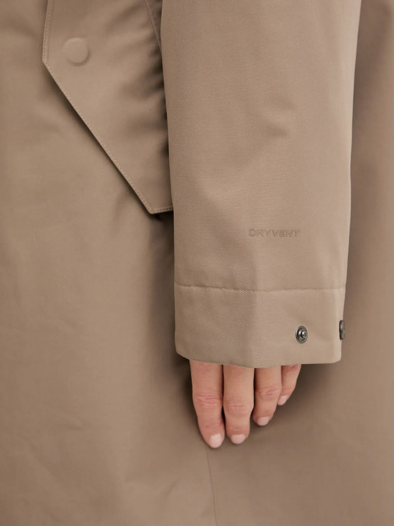 long-sleeve oversized jacket 5
