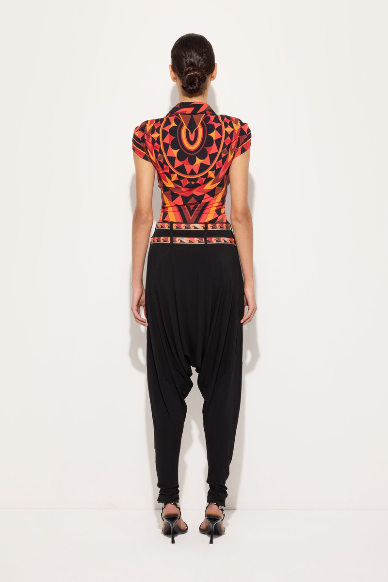 FLOWING PANTS WITH PRINTED BELT 4