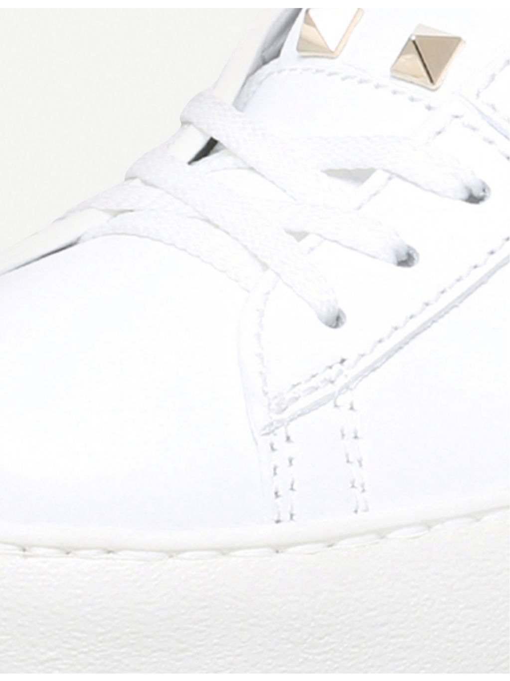 Rockstud leather low-top trainers - 4
