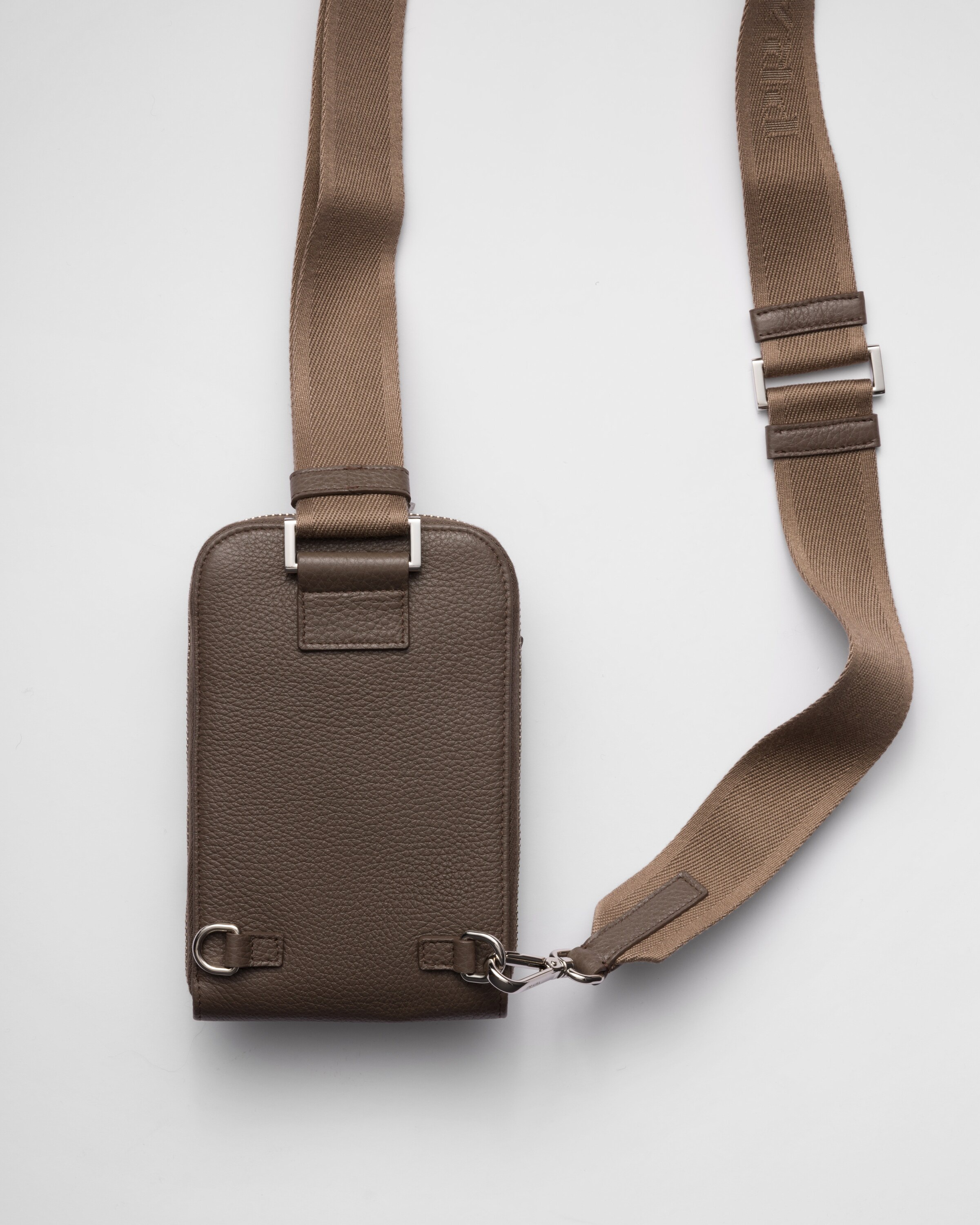 Leather smartphone case - 4