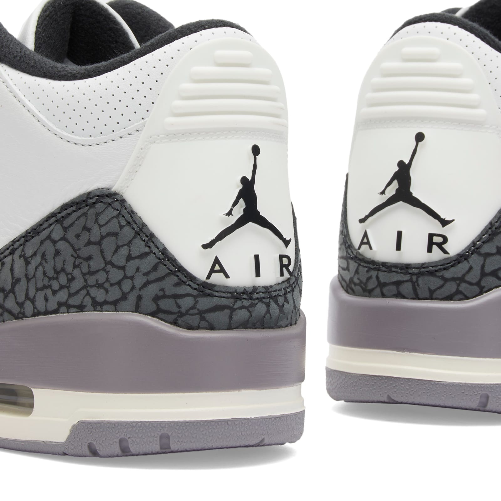 Air Jordan 3 Retro Sneaker - 3