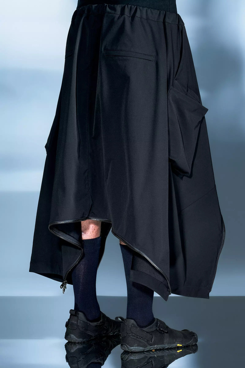 SK30-DS Convert Cargo Skirt BLACK 23