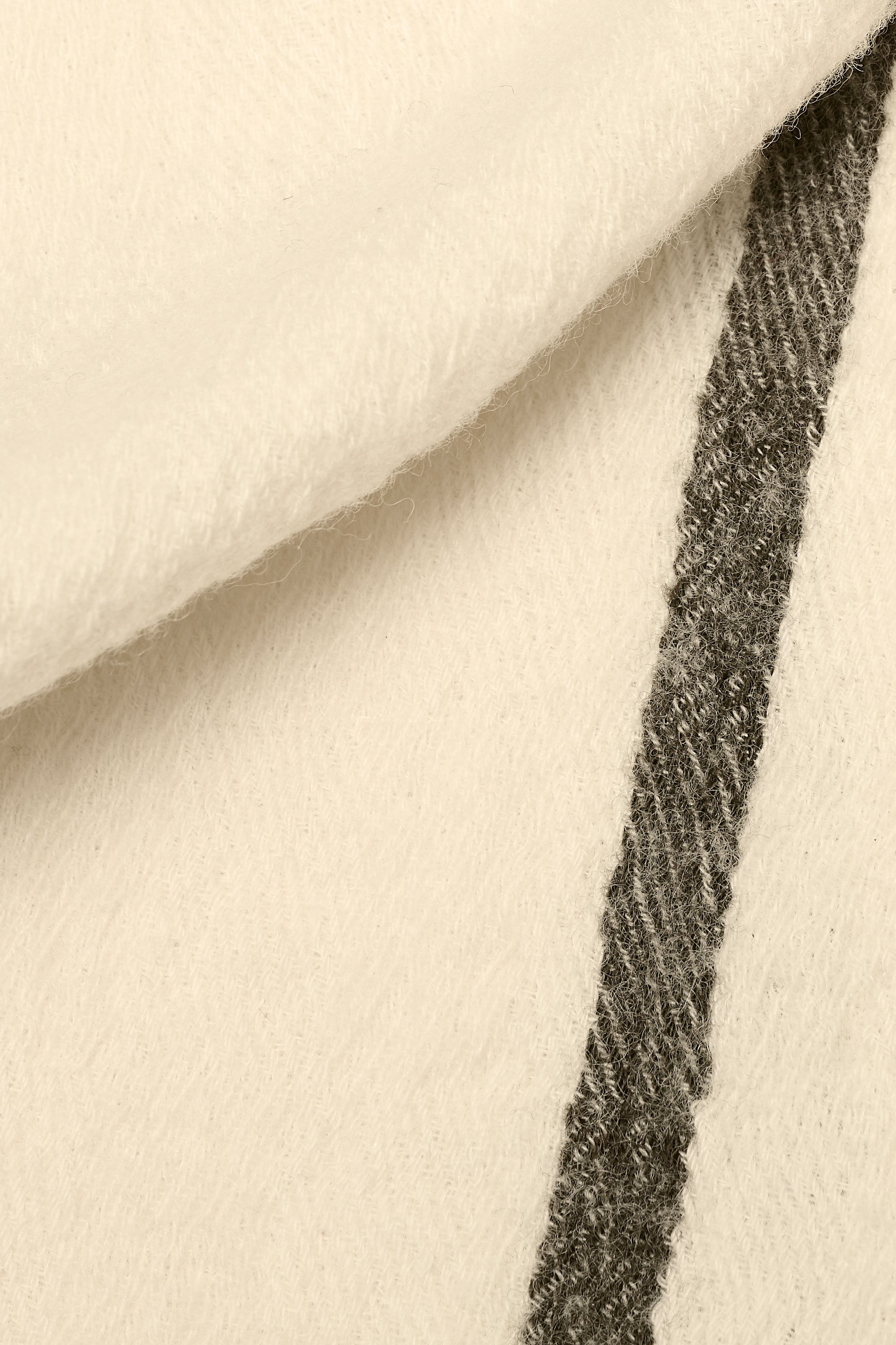 Mierlos Scarf in Virgin Wool - 2