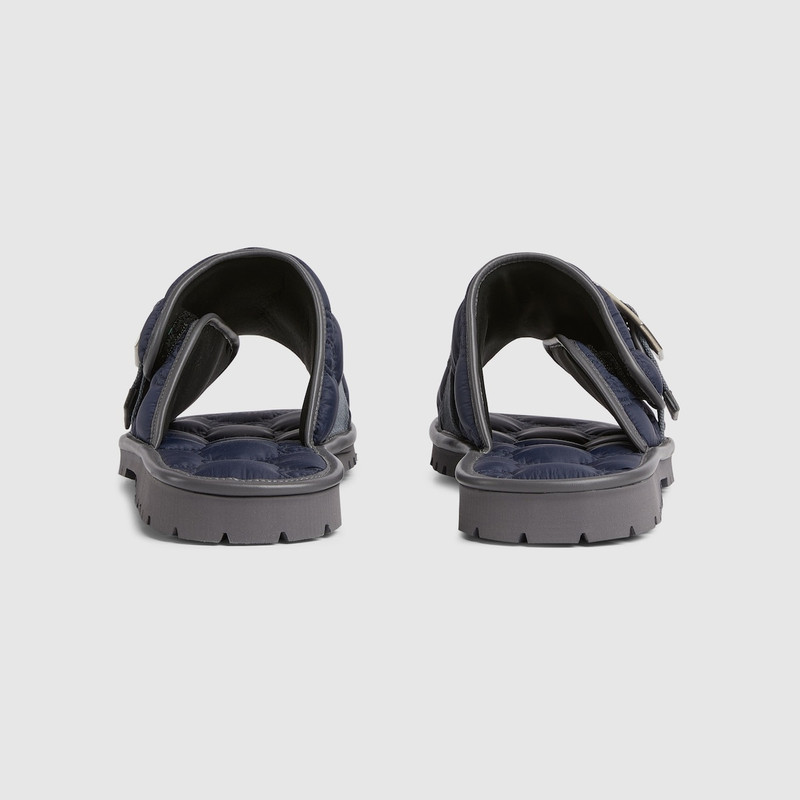 GUCCI Men's GG slide sandal outlook