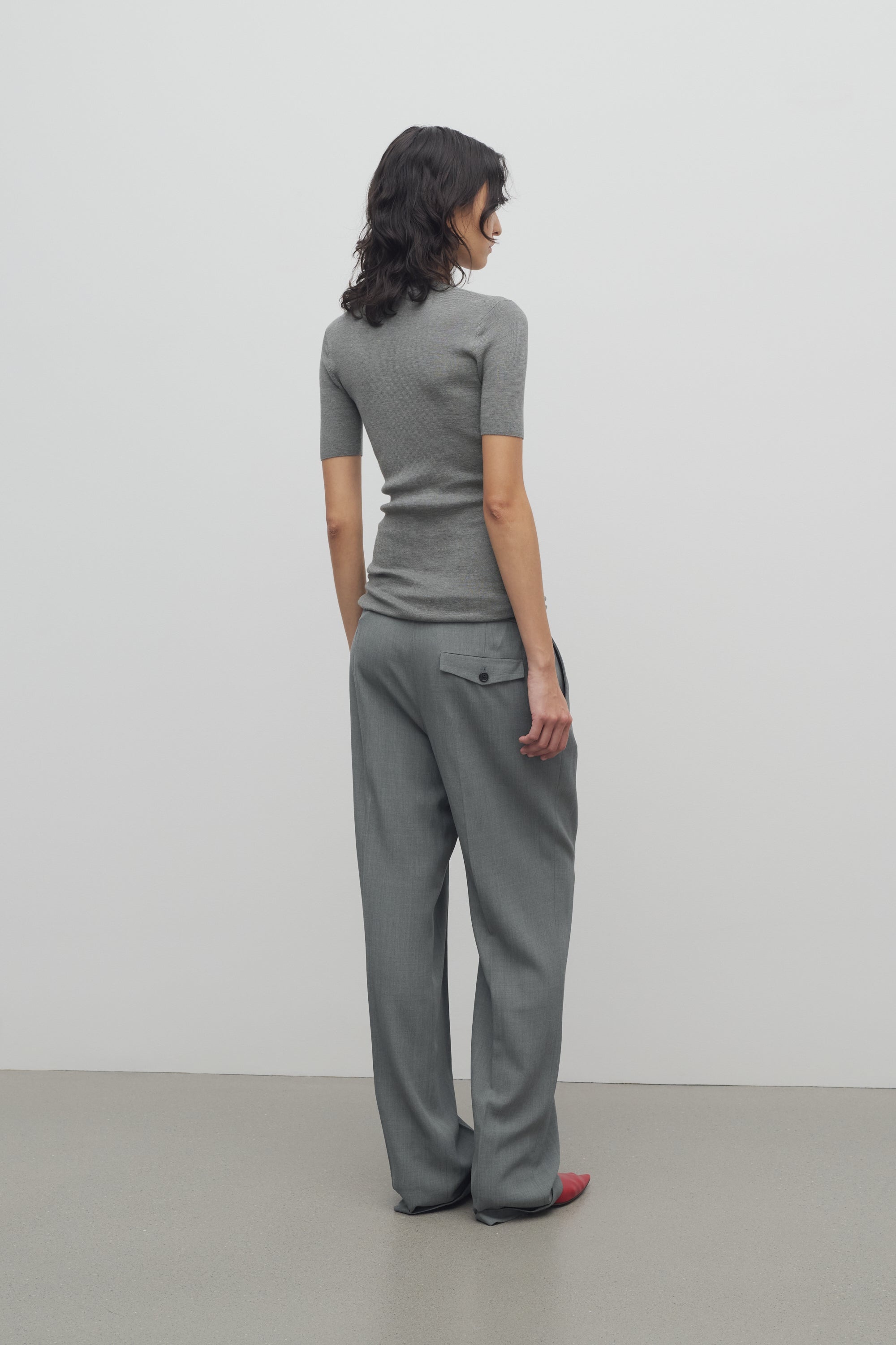 【関税&送料込】The Row Everhart Pants In Wool Gabardine The Row Everhart Pant in Virgin Wool and Viscose | REVERSIBLE