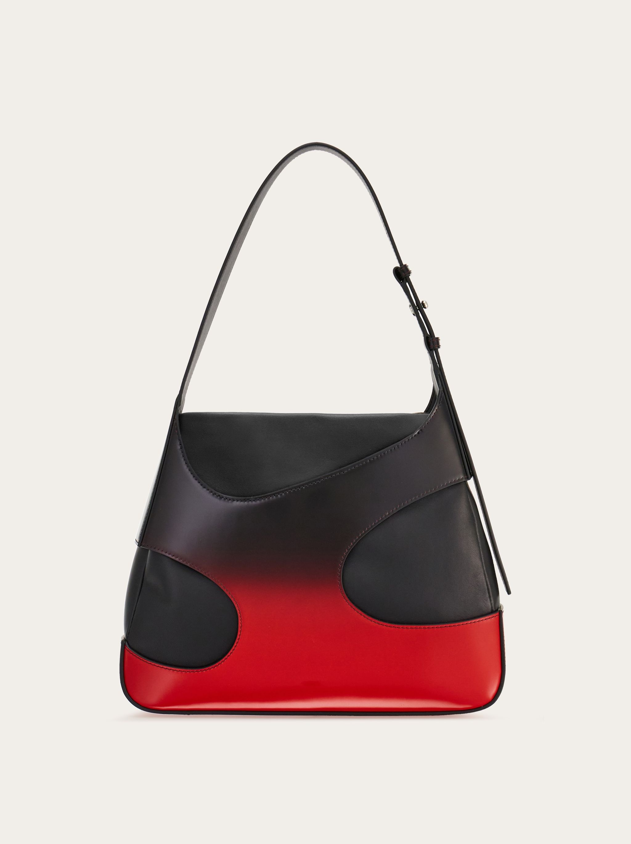 Shoulder bag with cut-out and nuanced detailing (M) - 4