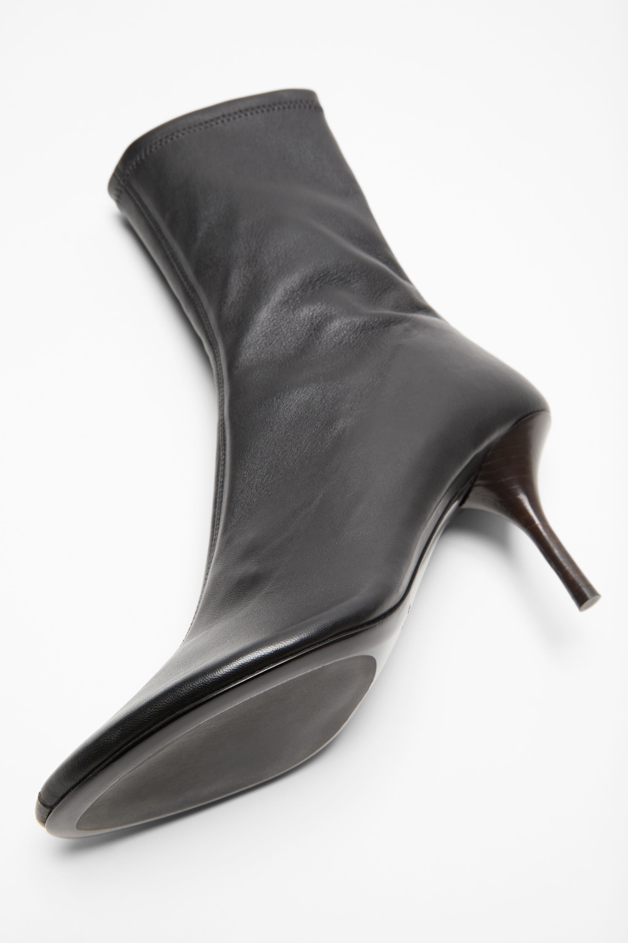 Leather ankle boot - Black - 6