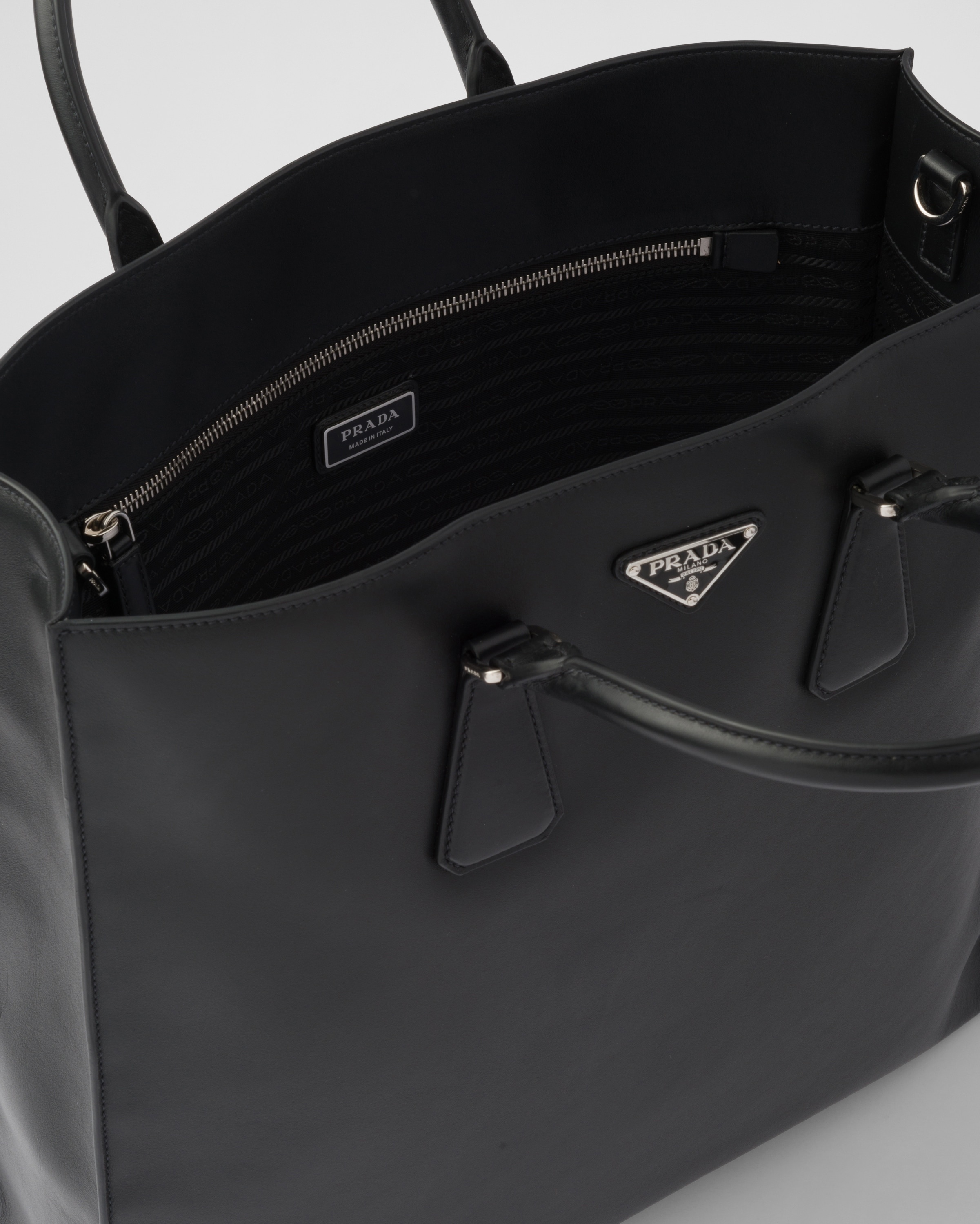 Leather tote bag with shoulder strap - 5