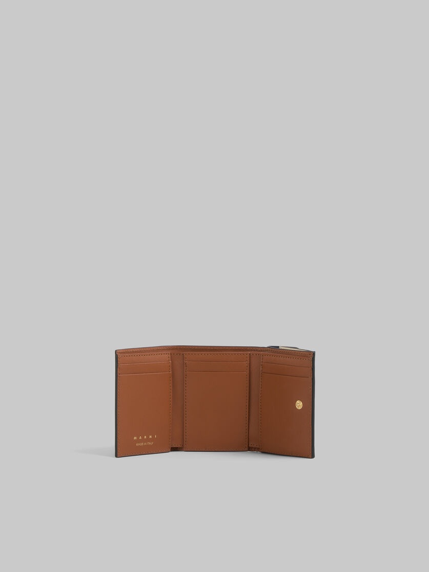 TRIFOLD WALLET IN BLUE, CREAM AND BROWN SAFFIANO LEATHER - 2
