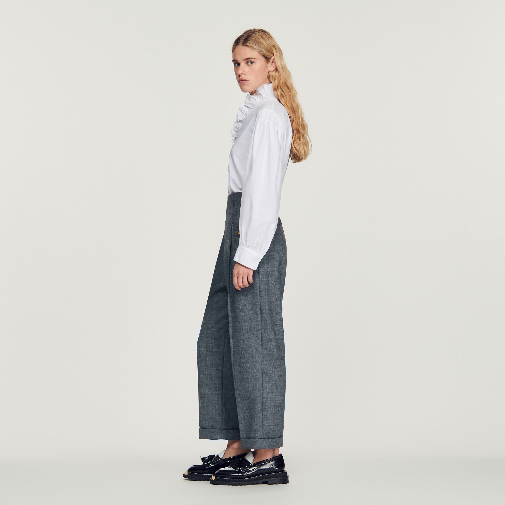 High-waisted pants - 7
