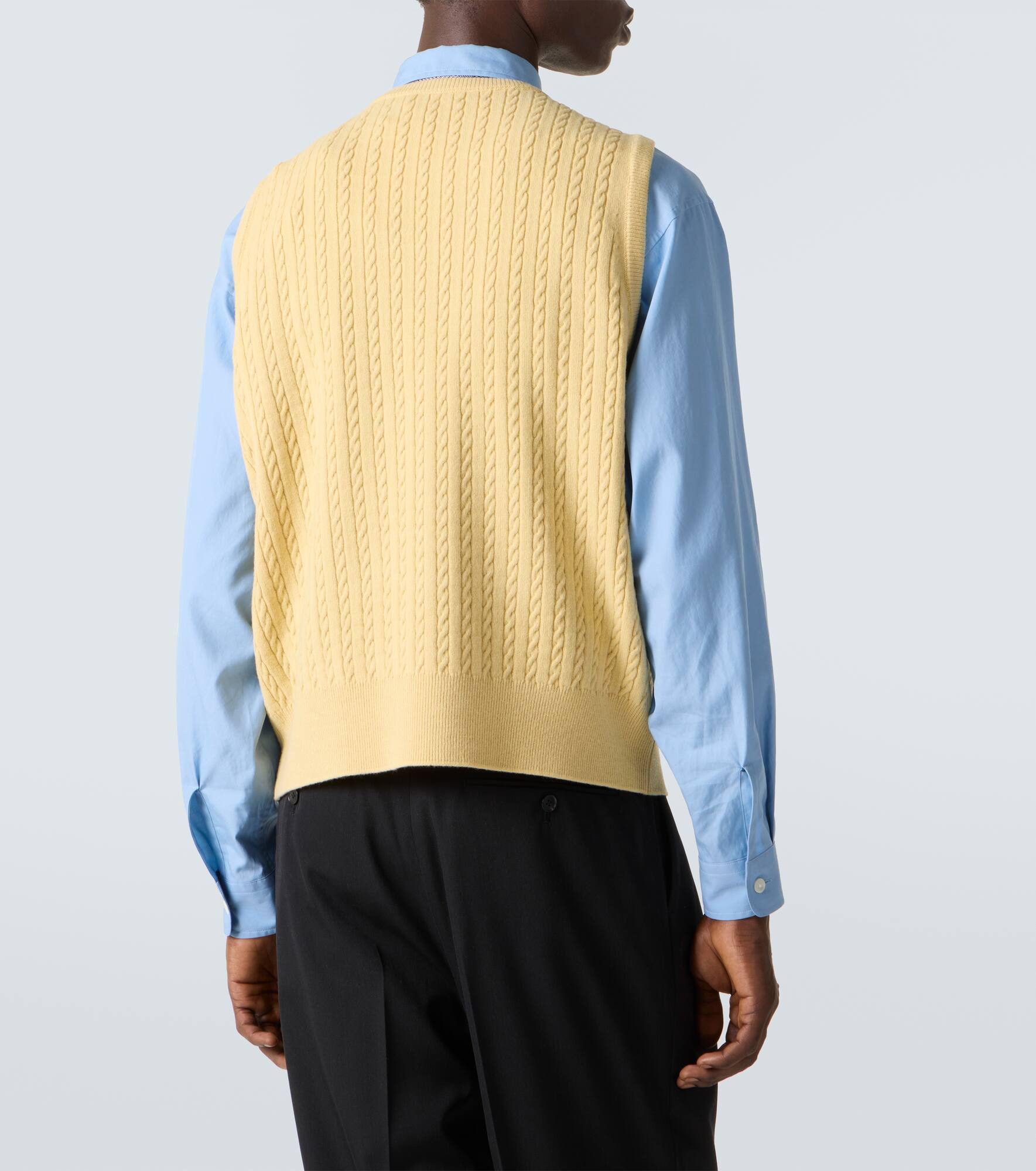Cable-knit wool vest - 4