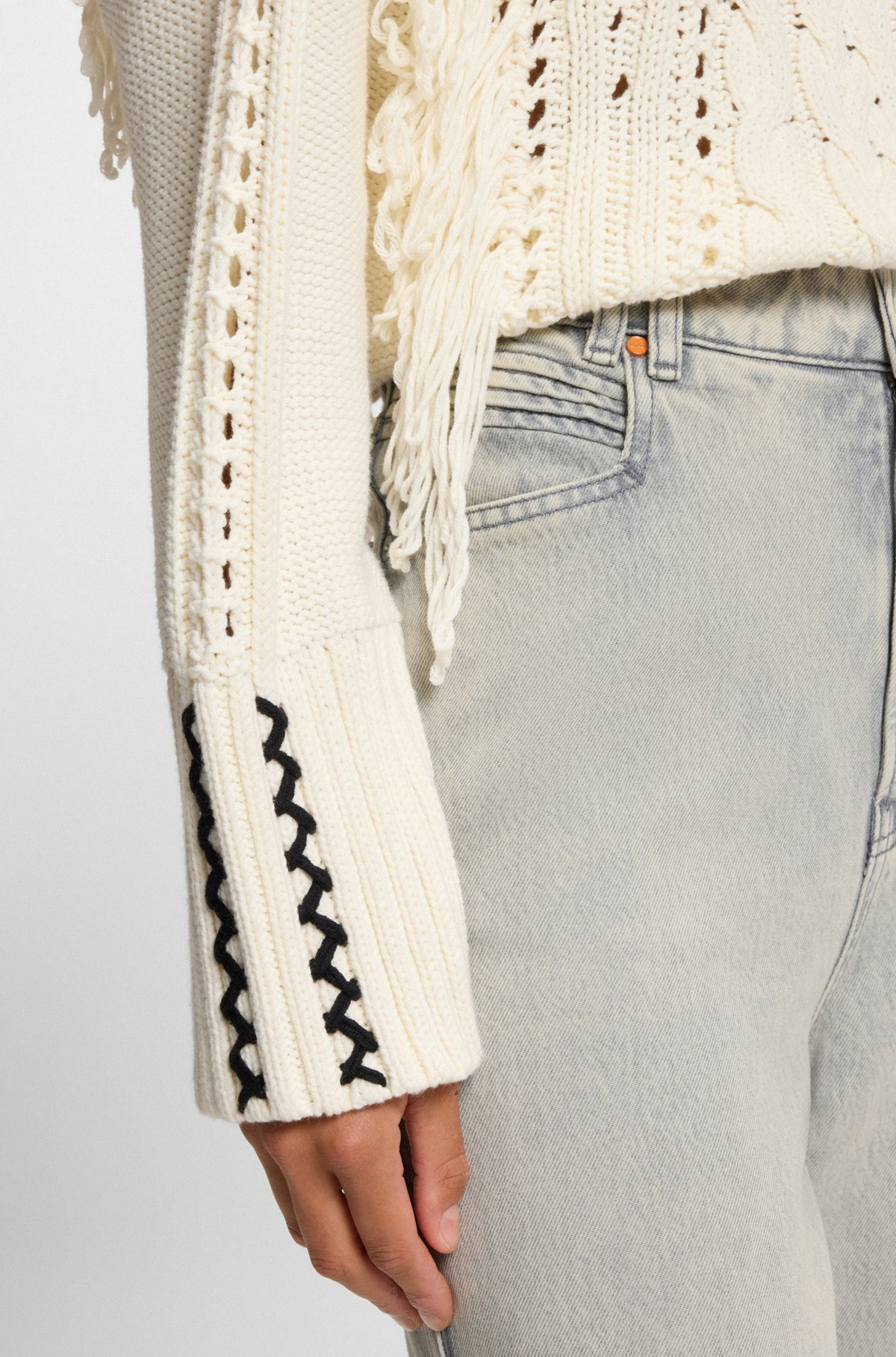 WIDE-LEG JEANS IN GRAY DENIM WITH HEM SLITS - 5