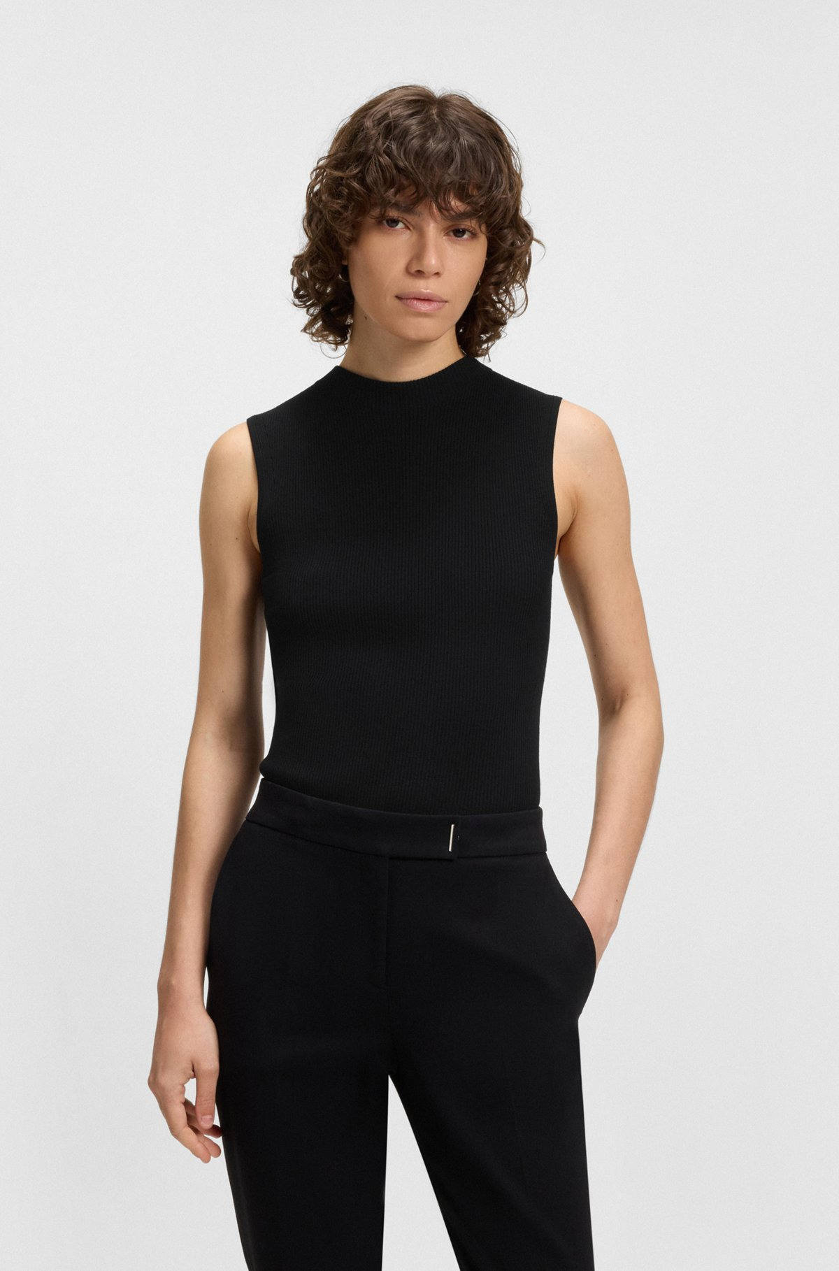 SLEEVELESS MOCK-NECK TOP IN RIBBED FABRIC - 2