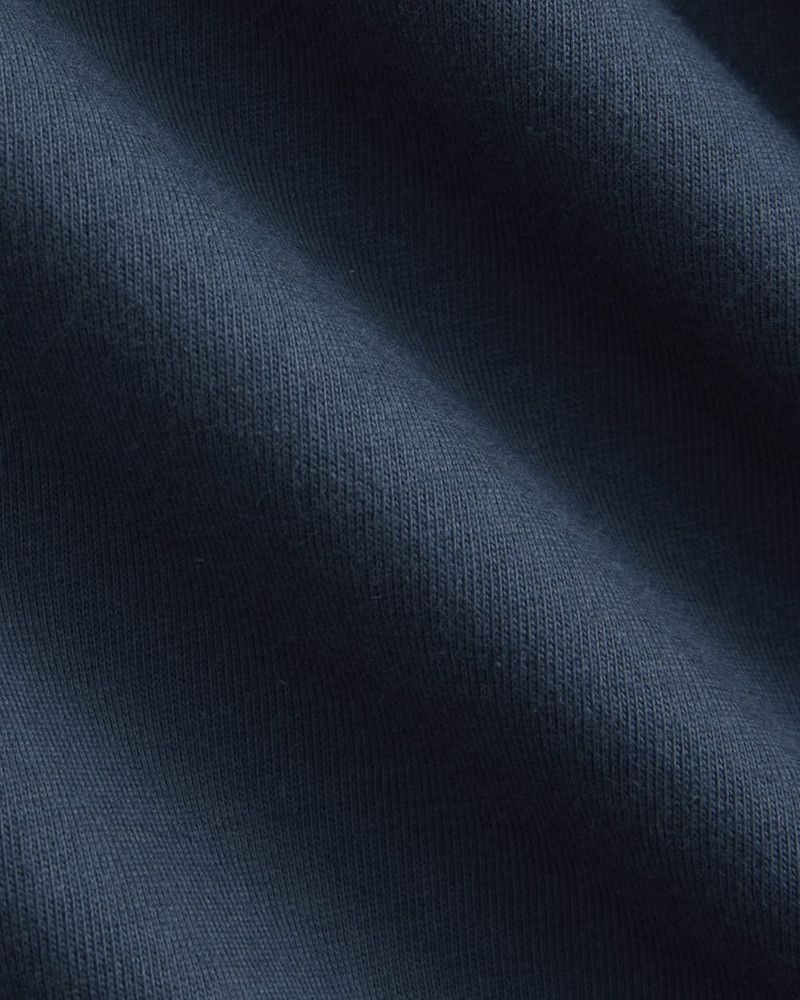 EVERLANE ARCHIVE STANDARD-FIT COTTON CREW outlook