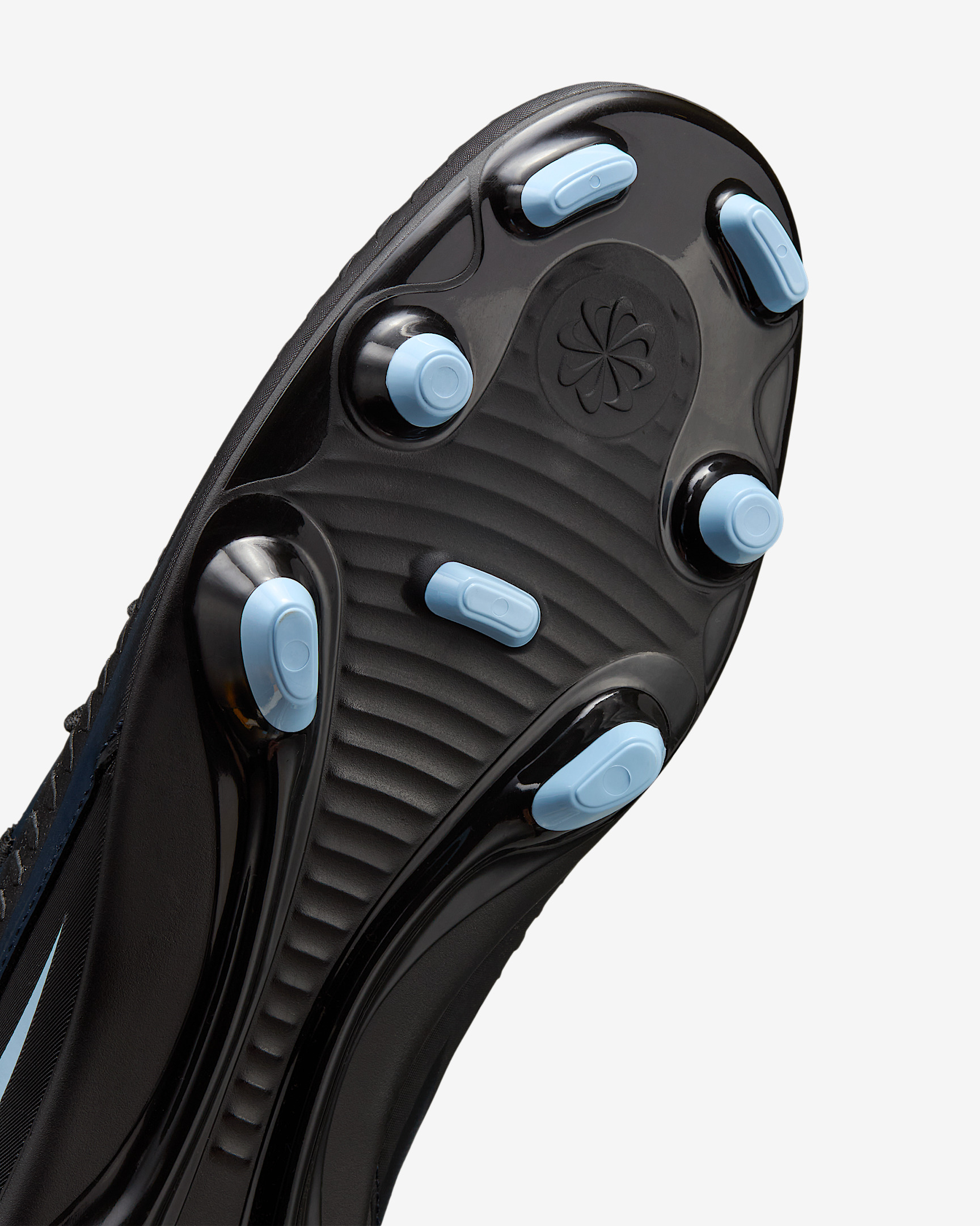 Nike Phantom 6 High Club Multi-Ground Soccer Cleats - 7