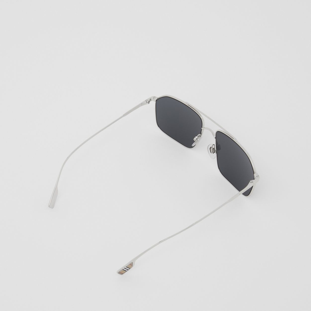 Icon Stripe Detail Navigator Sunglasses - 5