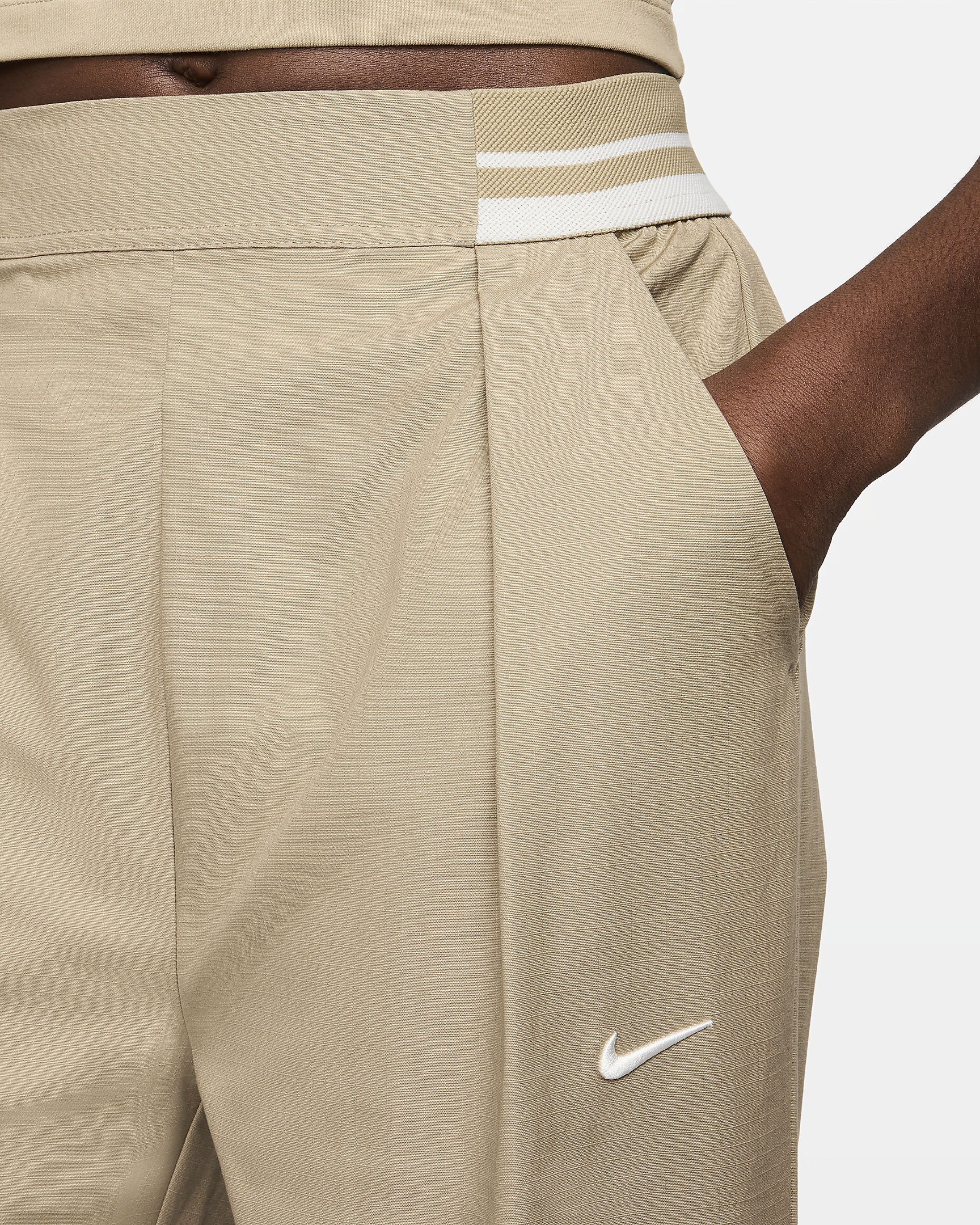 Nike Sportswear Collection Women's High-Waisted Pants - 3