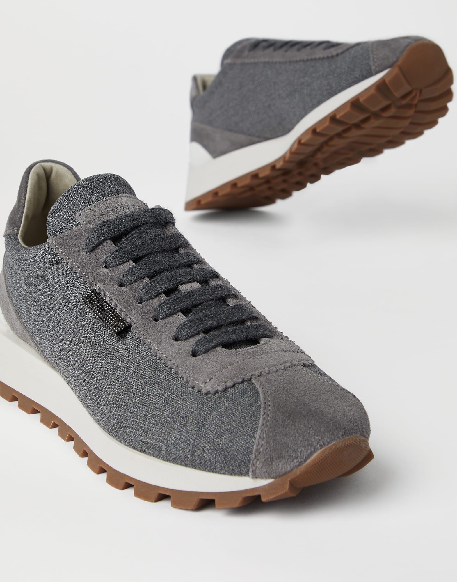 Virgin wool canvas and suede runners with shiny tab - 3