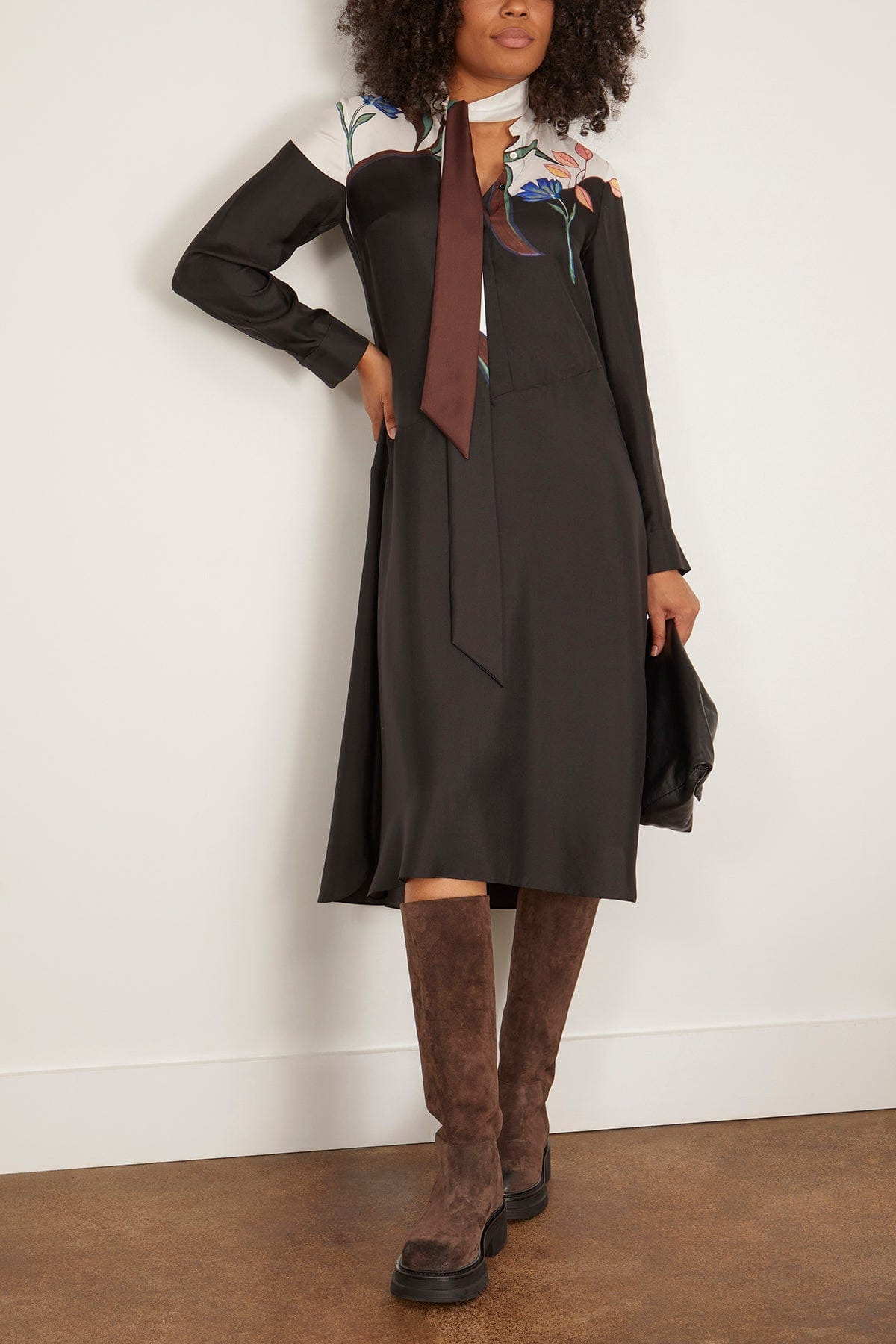 Seductive Bloom Dress in Autumn Garden - 2