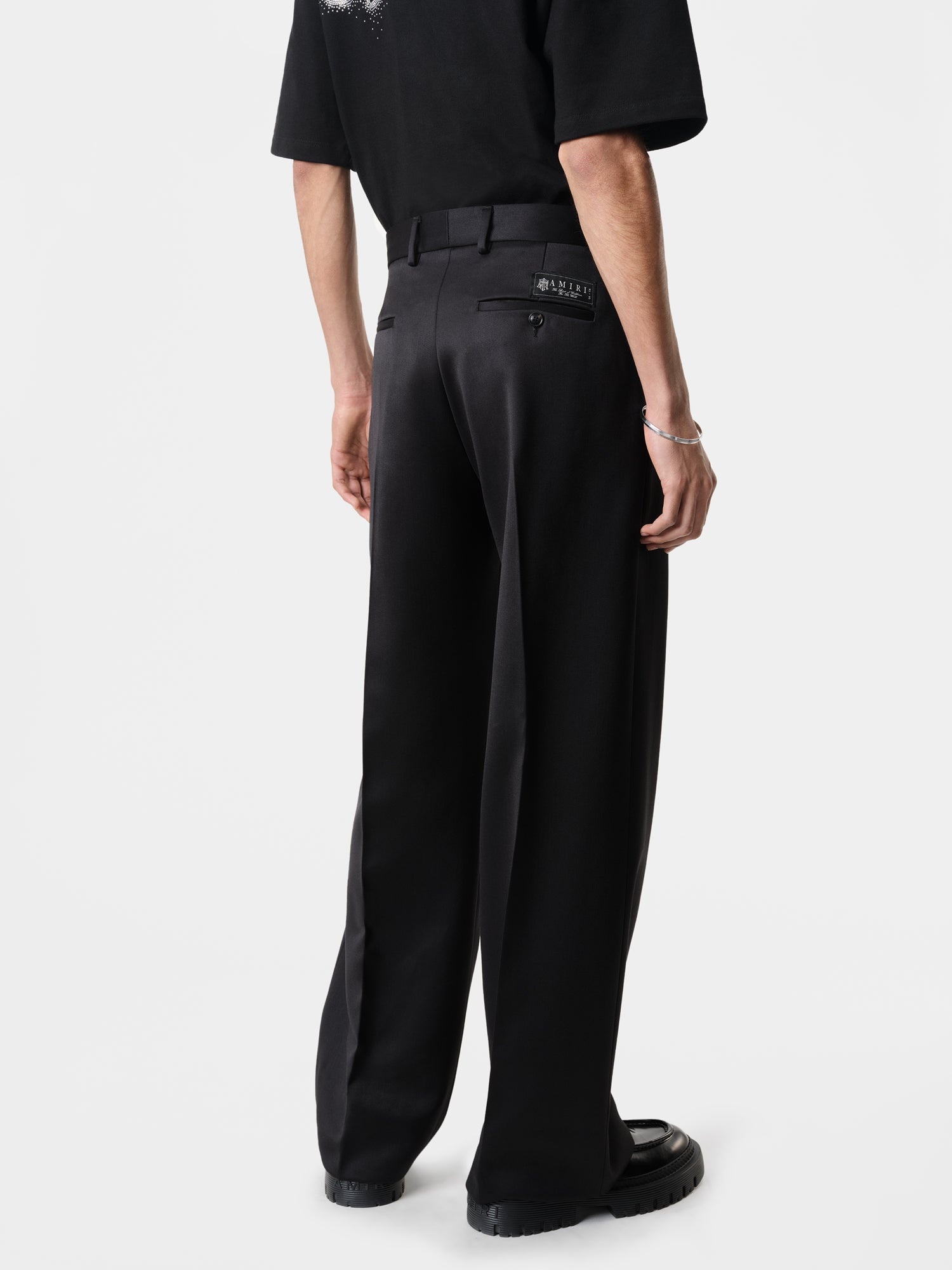 【送料&関税込】AMIRI Double Pleated Trousers 25517662_55658249_1000.jpg