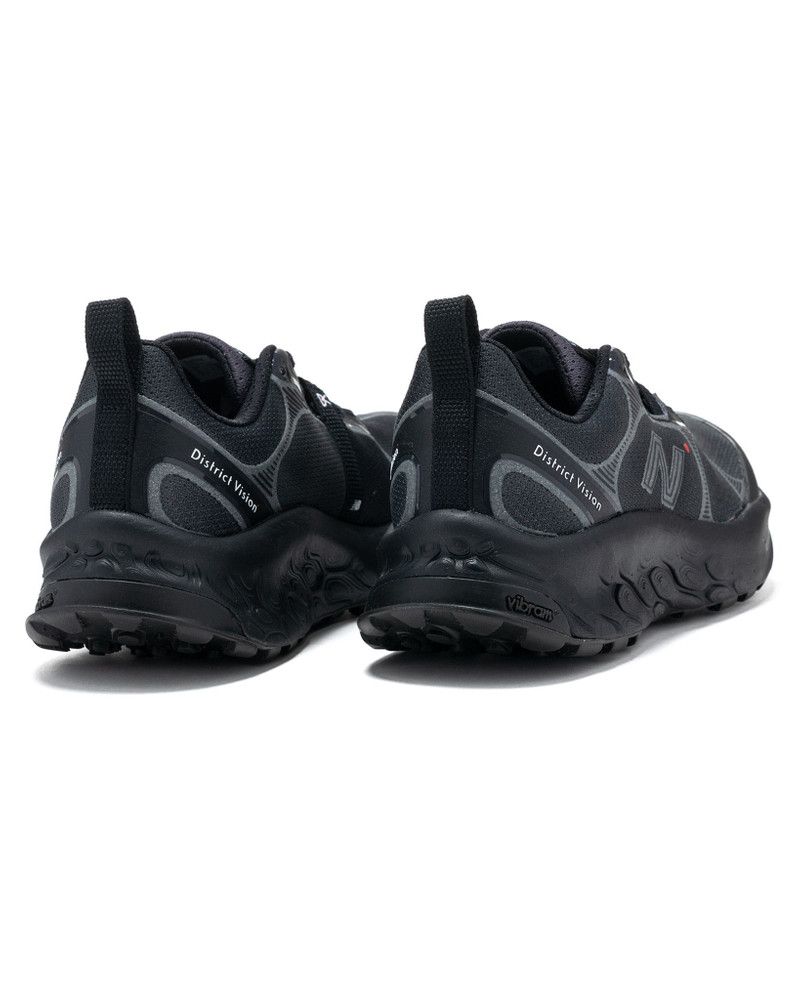 New Balance x District Vision UHIERDV8 Grey/Black outlook