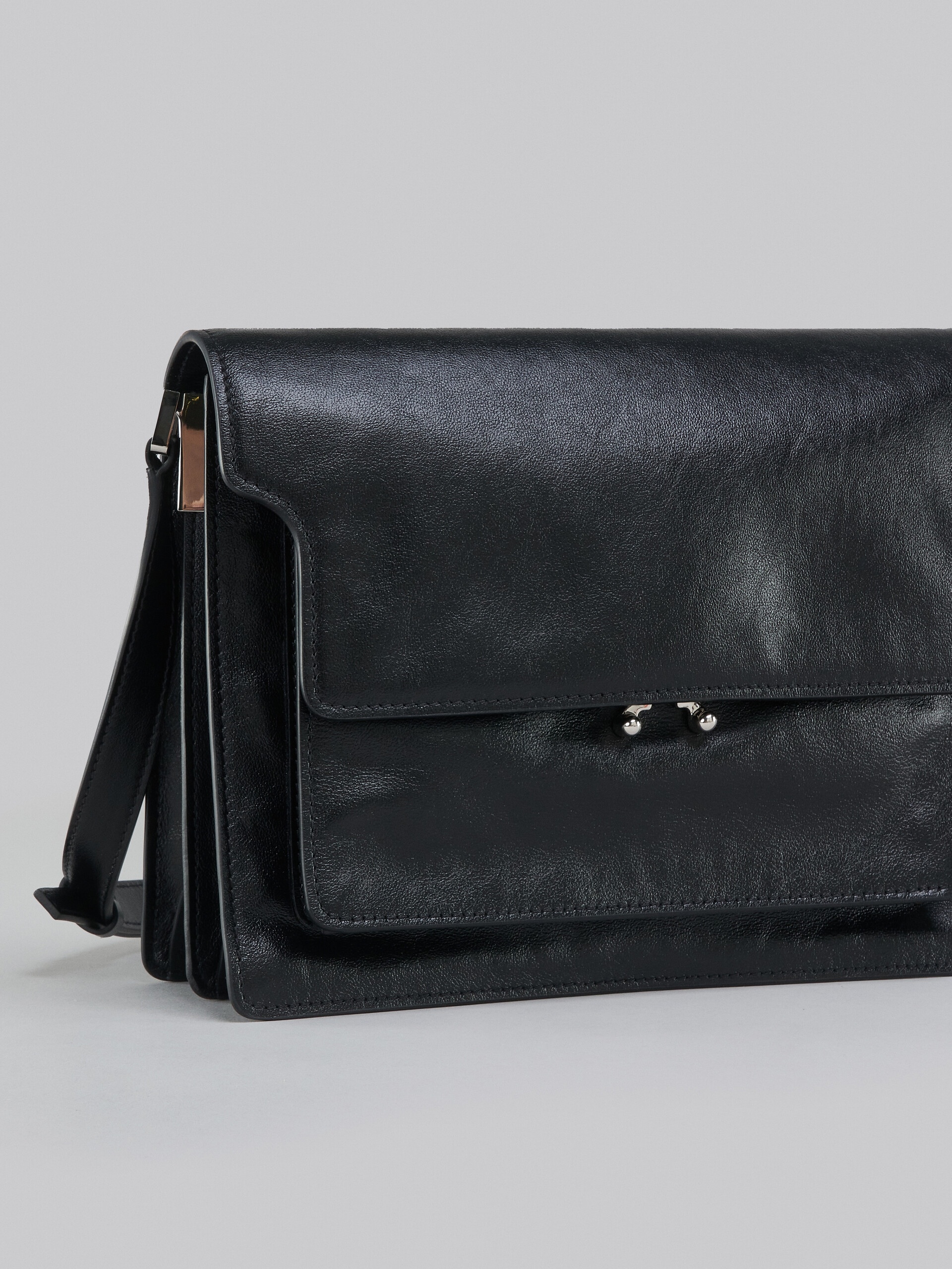 TRUNK SOFT LARGE BAG IN BLACK LEATHER - 5