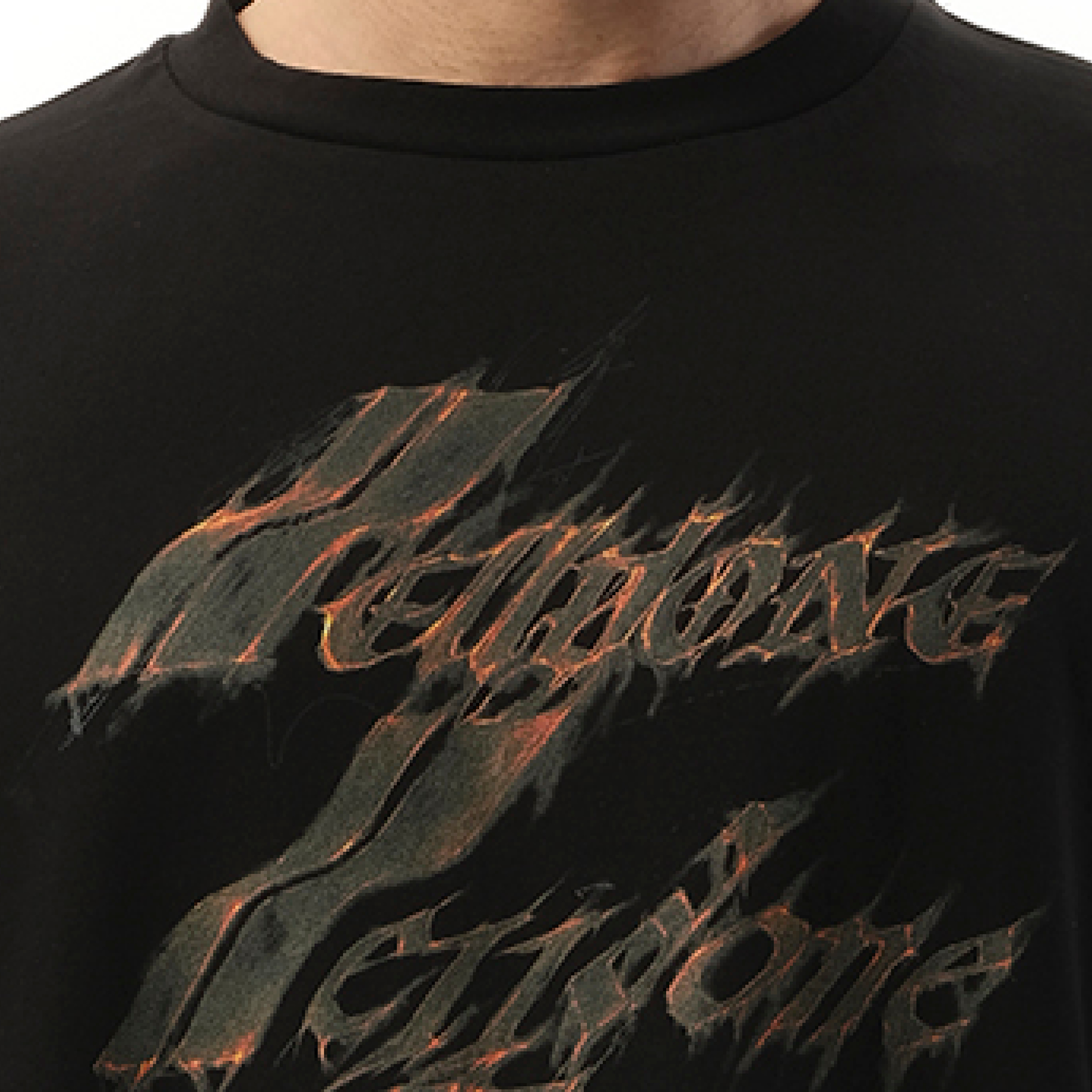 We11done Spark Logo T-Shirt in Black | REVERSIBLE