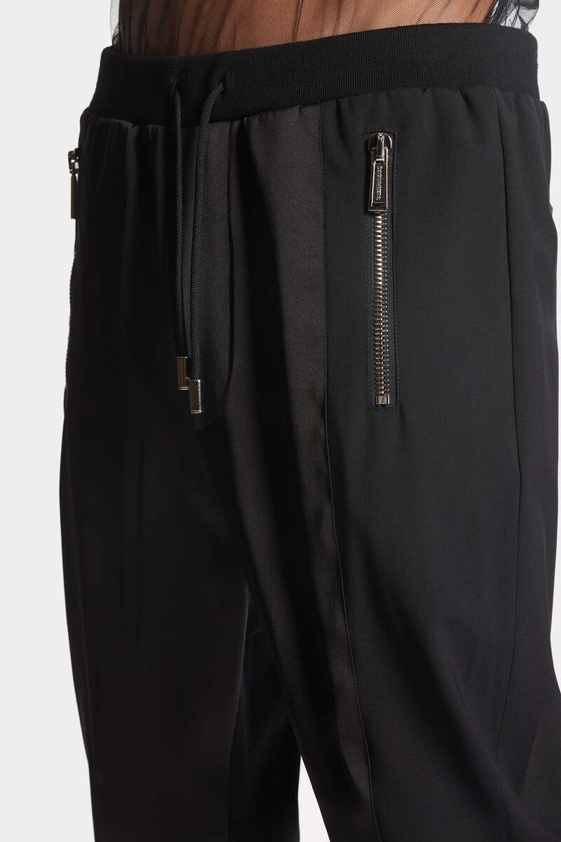 CHIC MOTLEY JOGGING PANTS 5