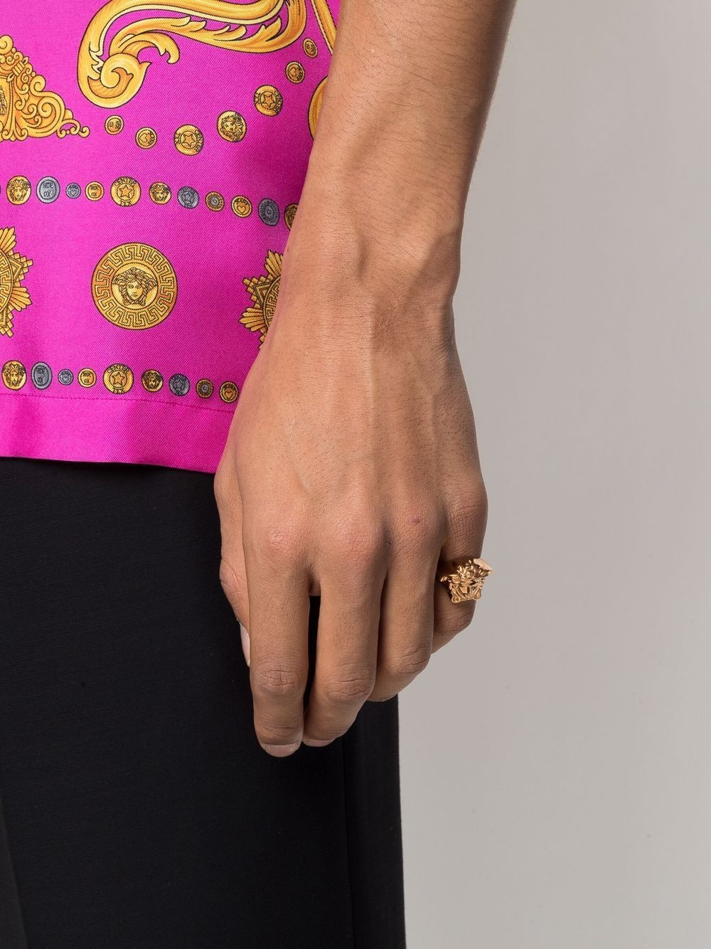 La Medusa ring - 2