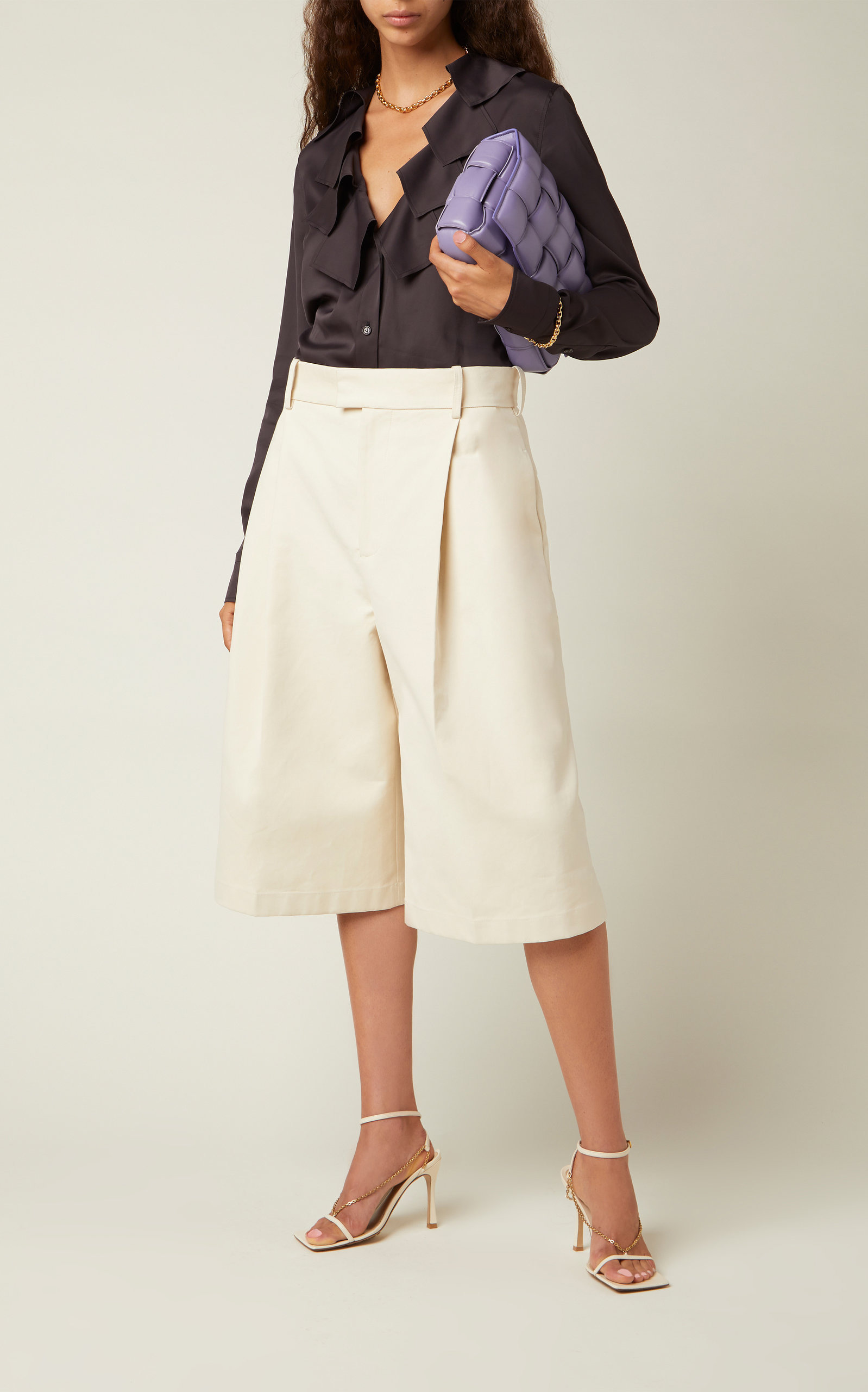 Pleated Cotton Shorts white - 2