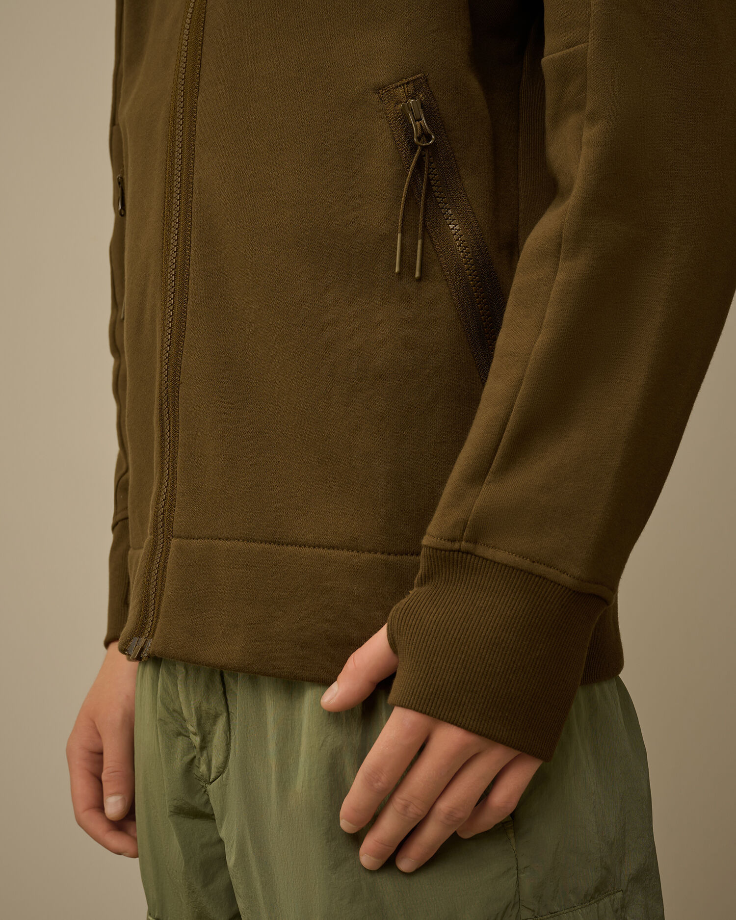 Diagonal Raised Fleece Goggle Sweatshirt - 4
