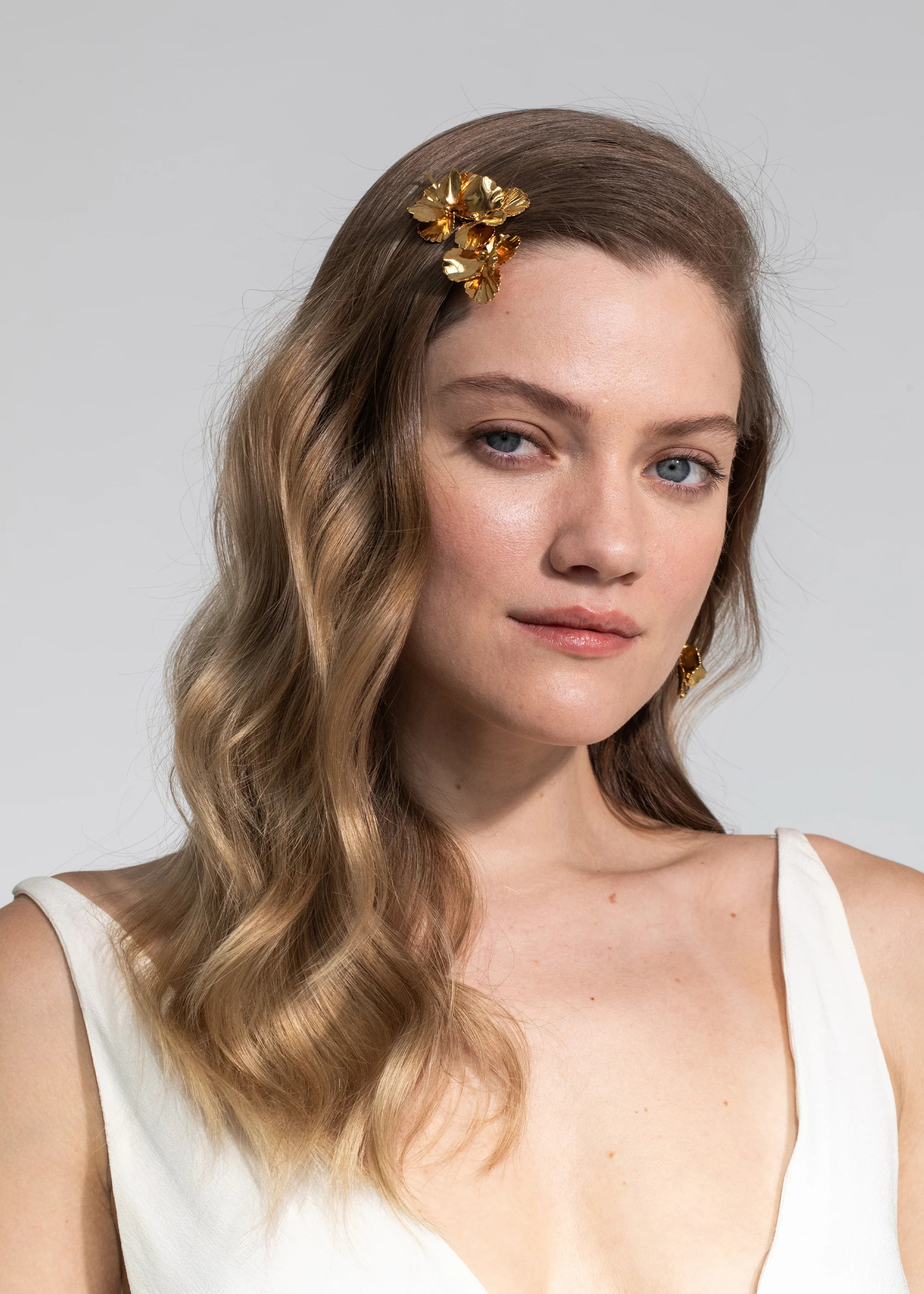 Pansy Bobby Pin - 3