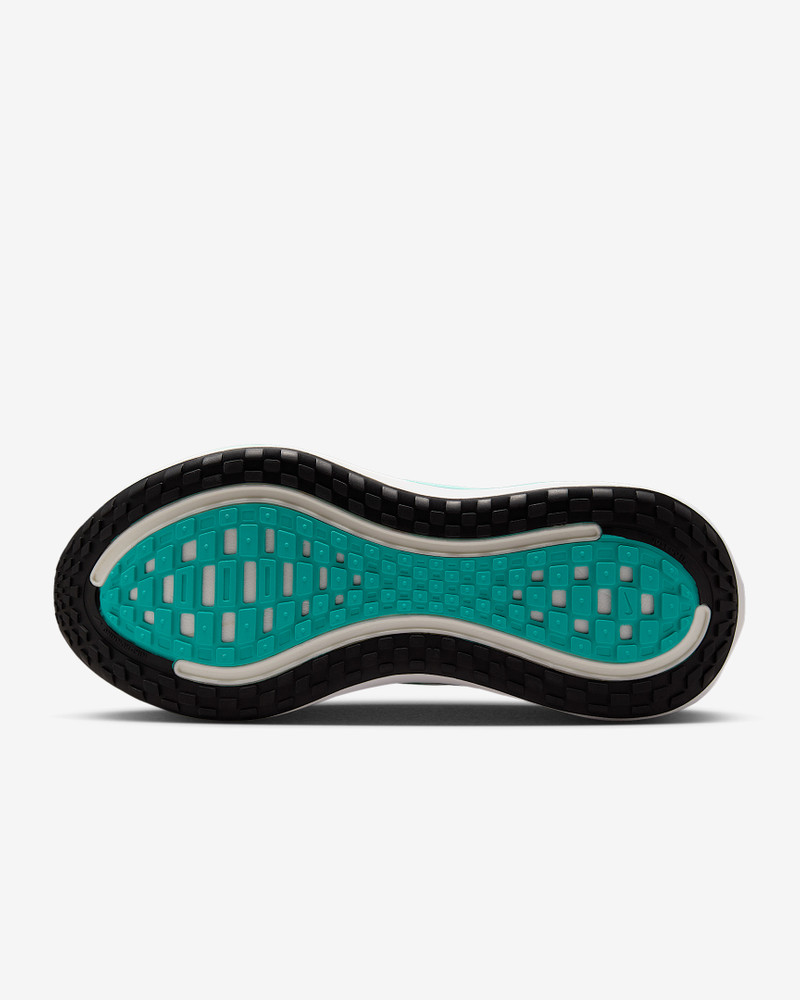 Nike Nike Vomero Plus Women's Road Running Shoes outlook