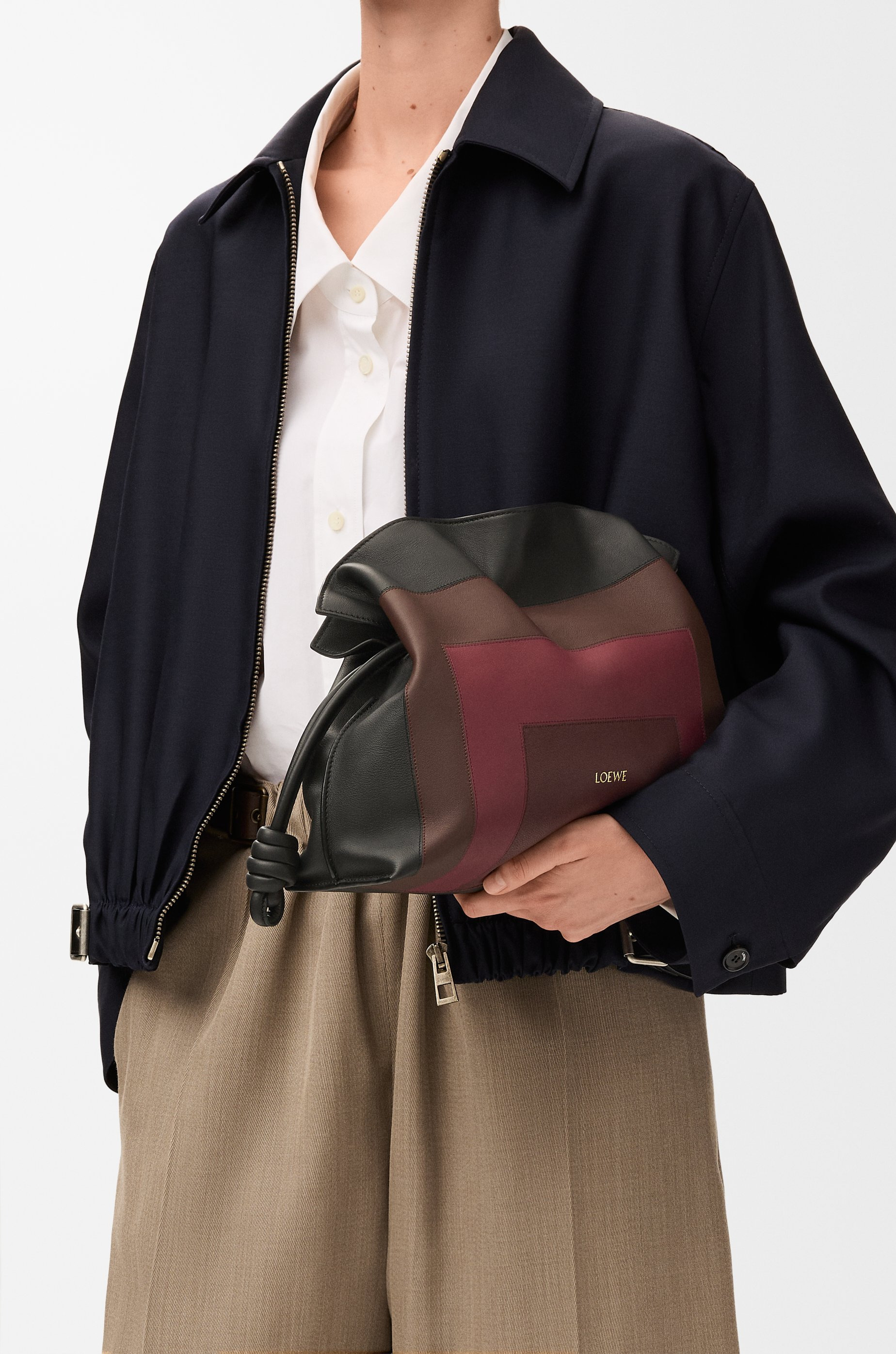 Medium Flamenco clutch in nappa calfskin - 2