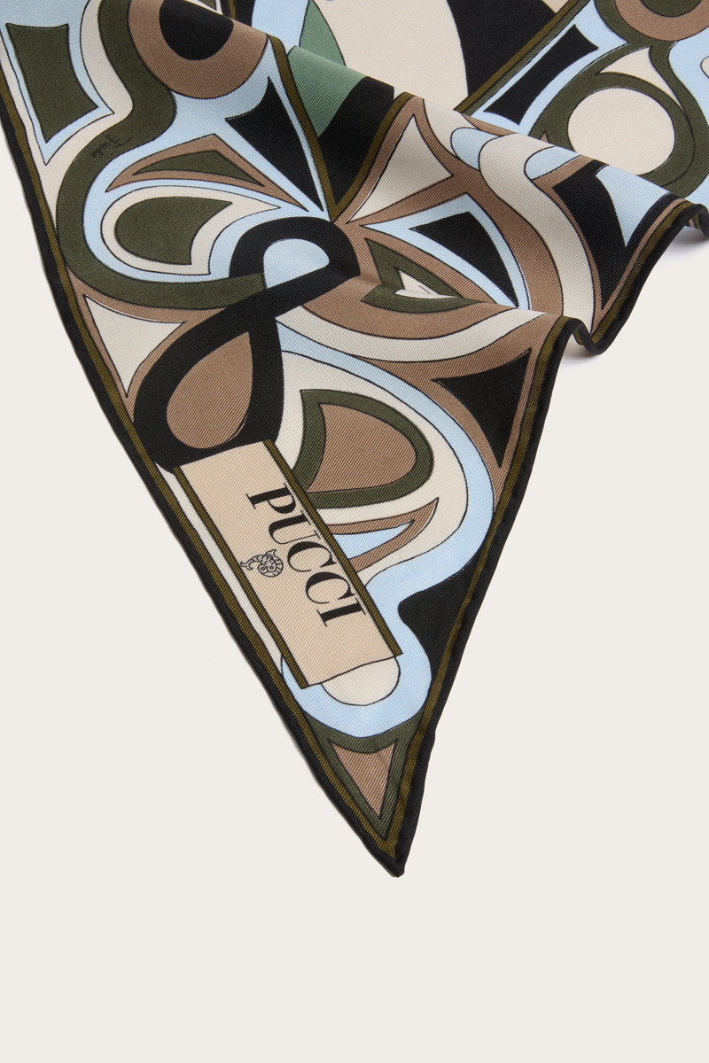 MARMO PRINT SILK TRIANGLE SCARF 3