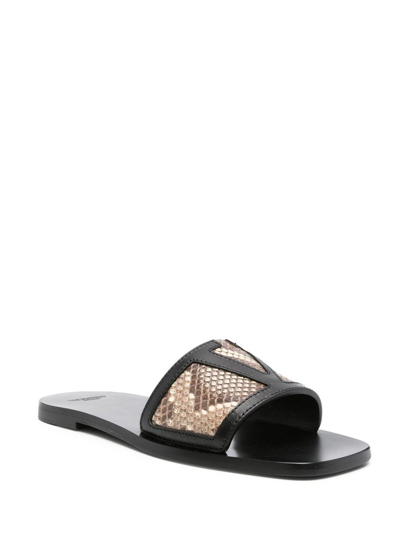 Valentino Viva Superstar sandals outlook