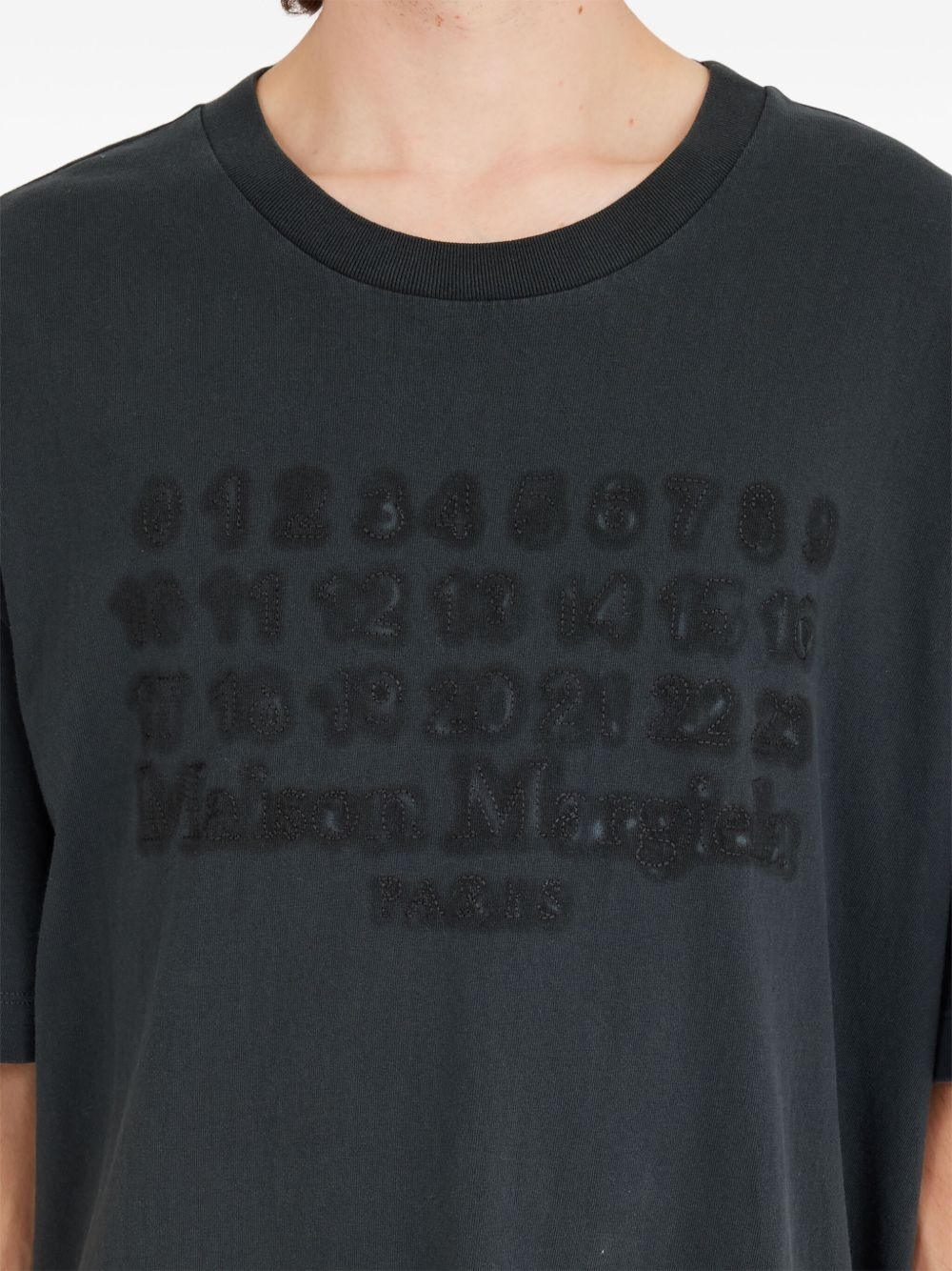 numbers-motif T-shirt - 7