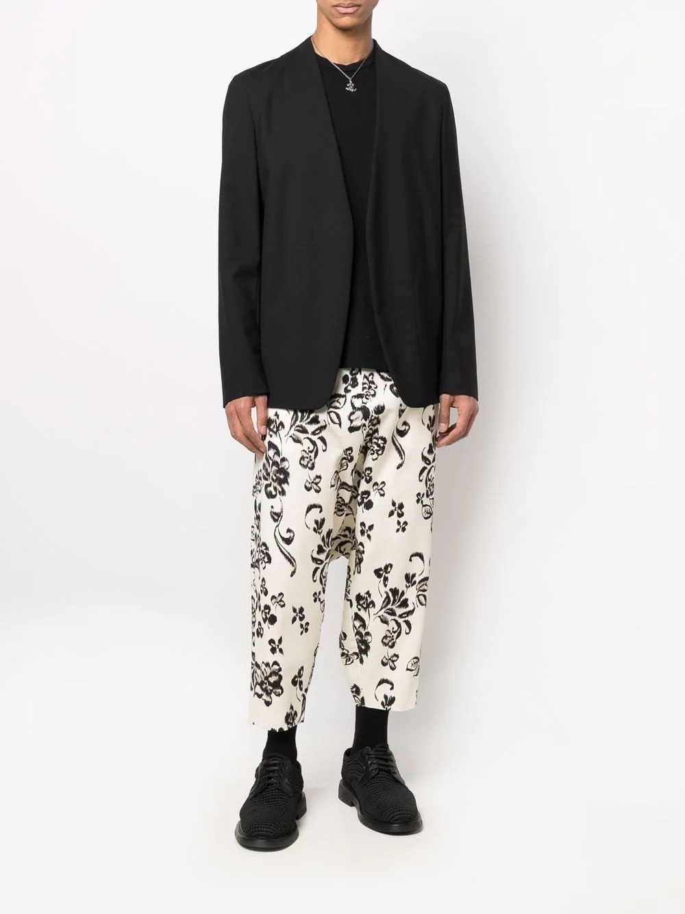 floral-print cropped trousers - 2