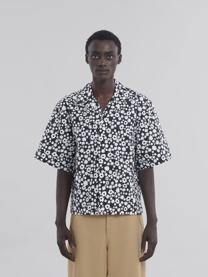 Marni BLACK AND WHITE BOXY SHIRT WITH POP FIELDS MOTIF outlook