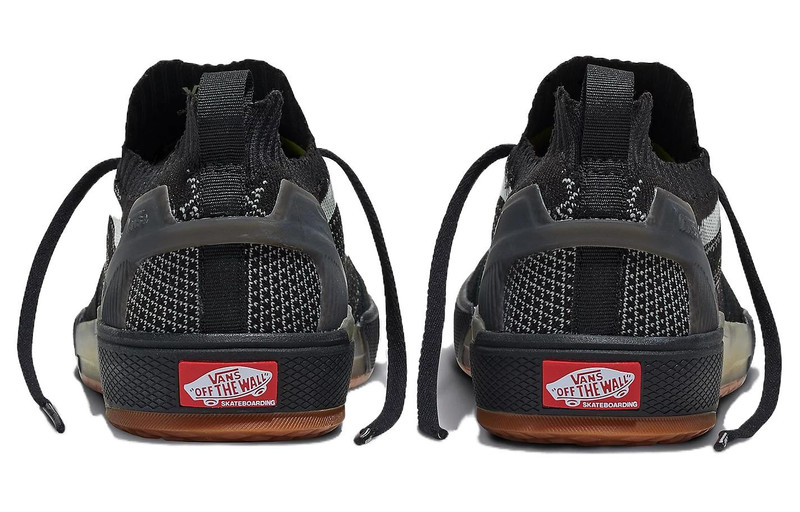 Vans Vans Anthony Van Engelen 2.0 'Black Carbon' VN000D1FBKF outlook