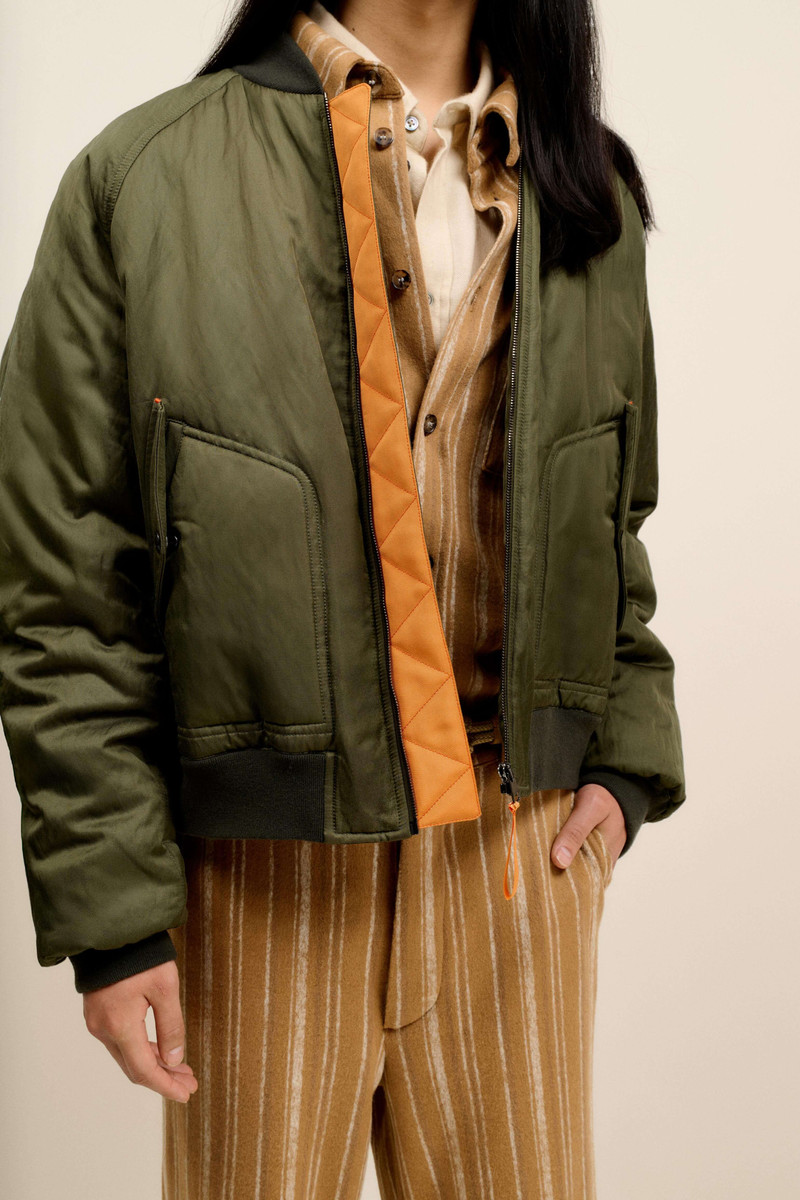 TREK FILLED BOMBER 4