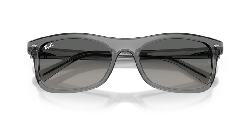 Ray-Ban RB2226 outlook