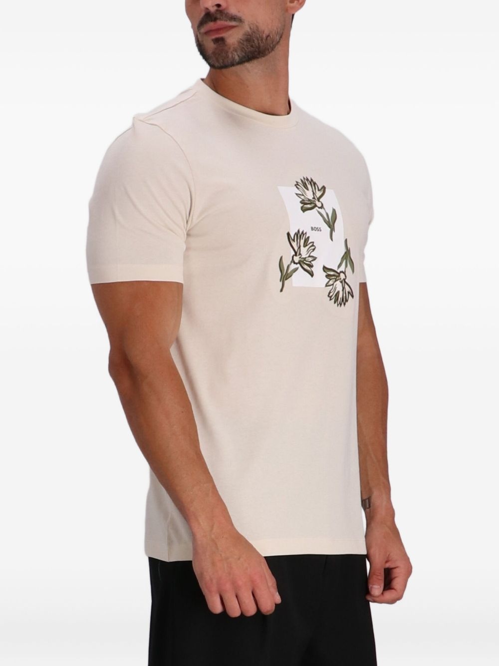 floral-artwork T-shirt - 3